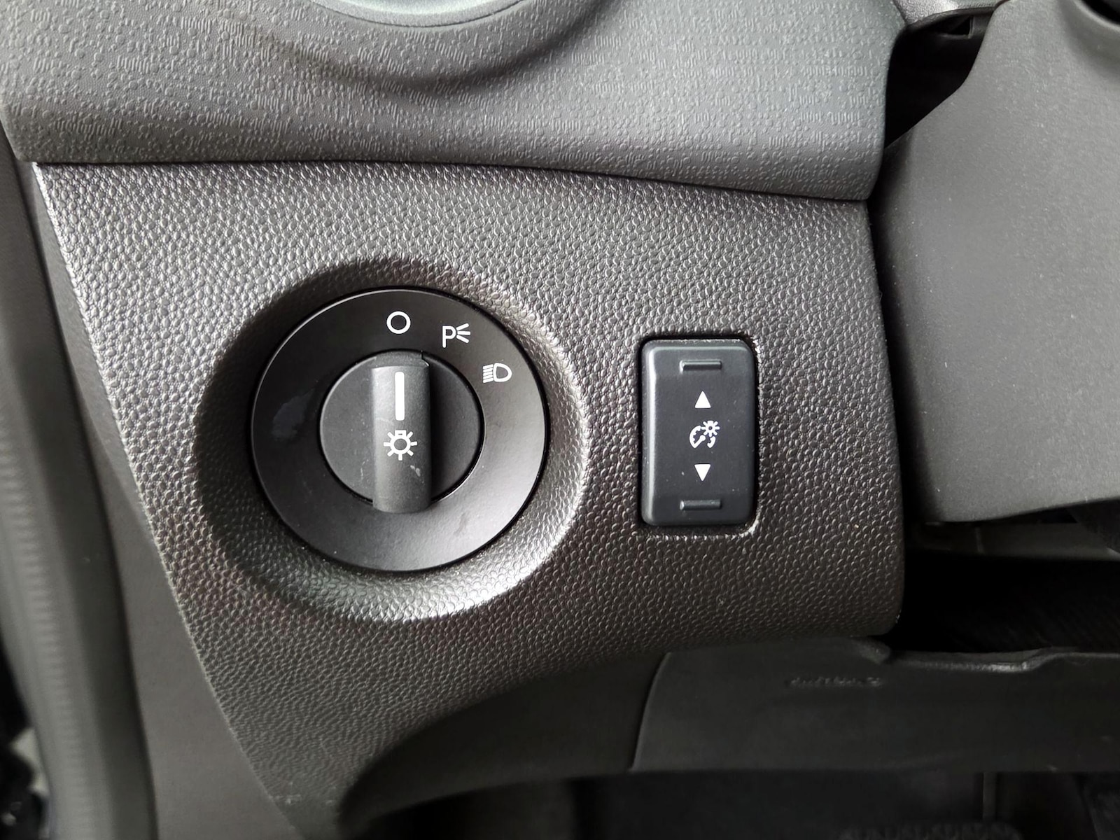 2019 Ford Fiesta S - Photo 14