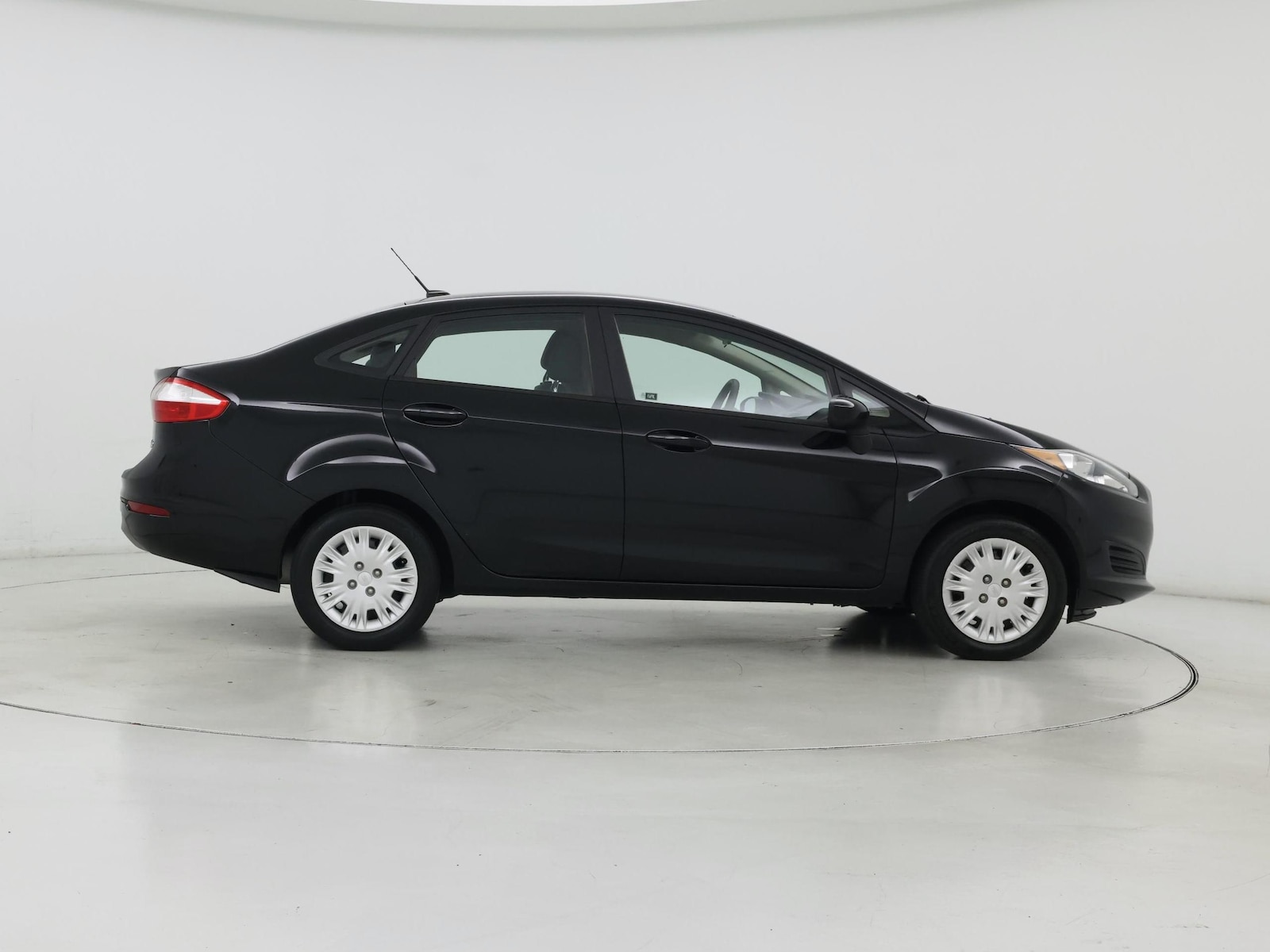 2019 Ford Fiesta S - Photo 8