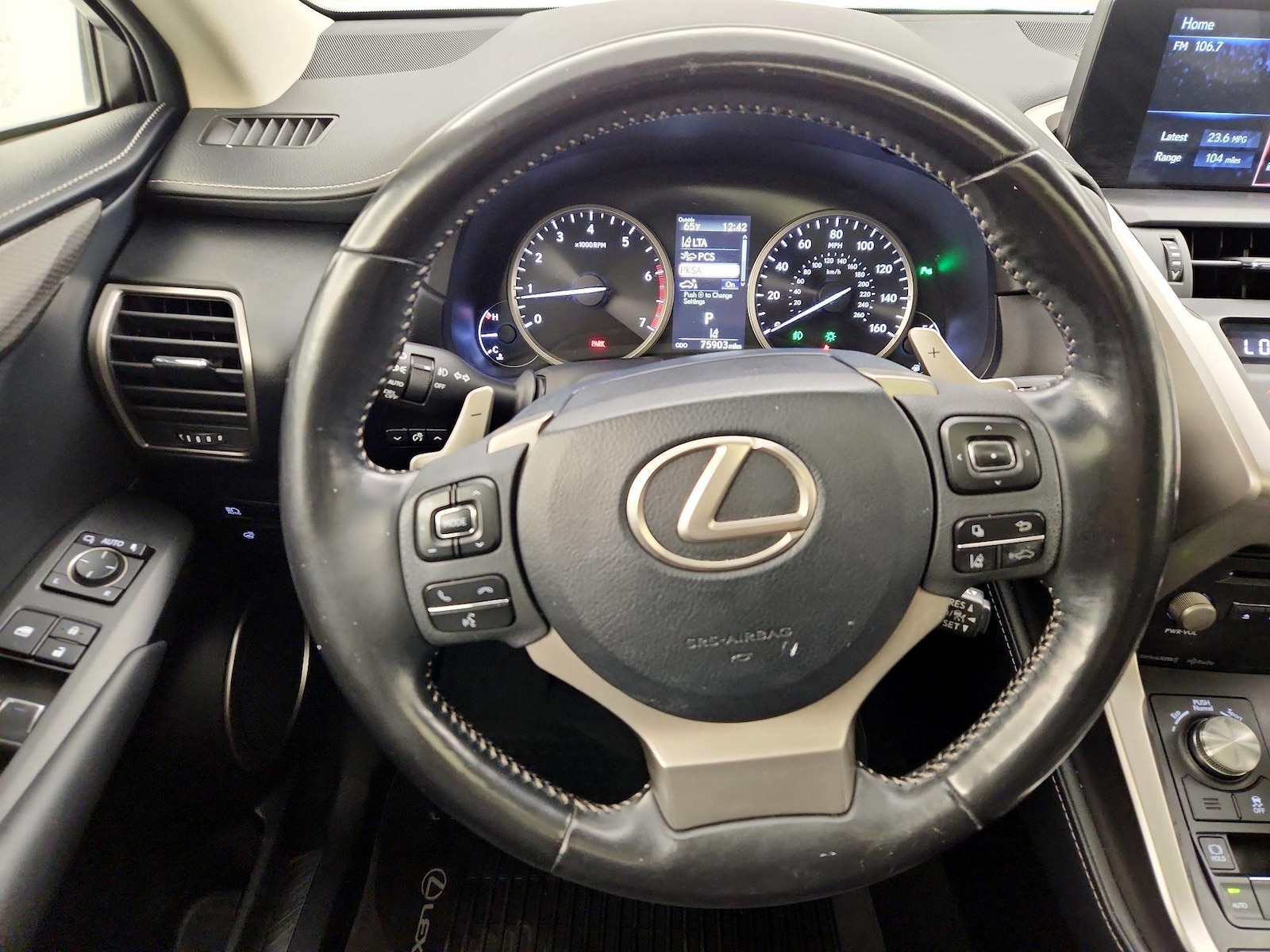 2020 Lexus NX 300 - Photo 11