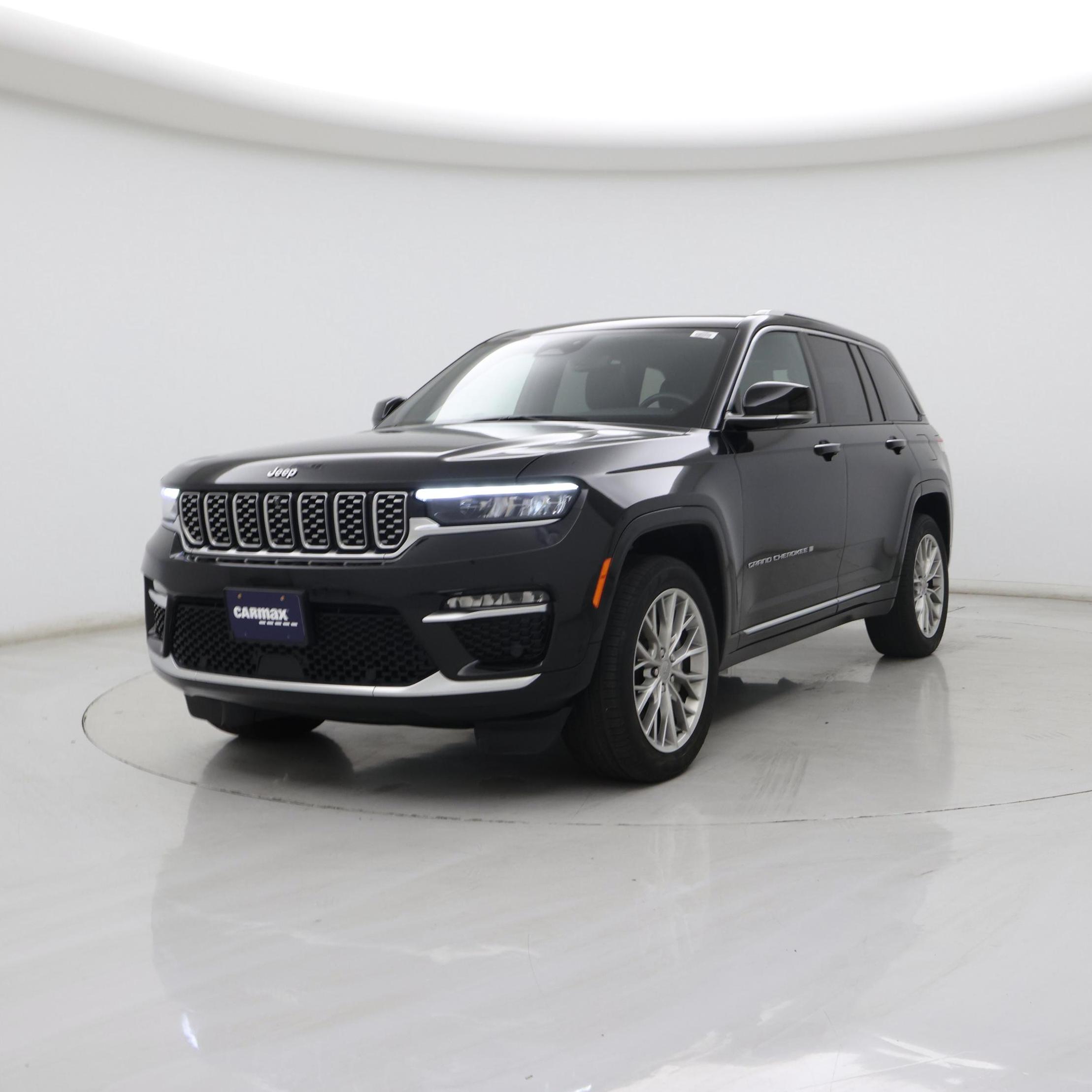 Thumbnail: 2024 Jeep Grand Cherokee - 4