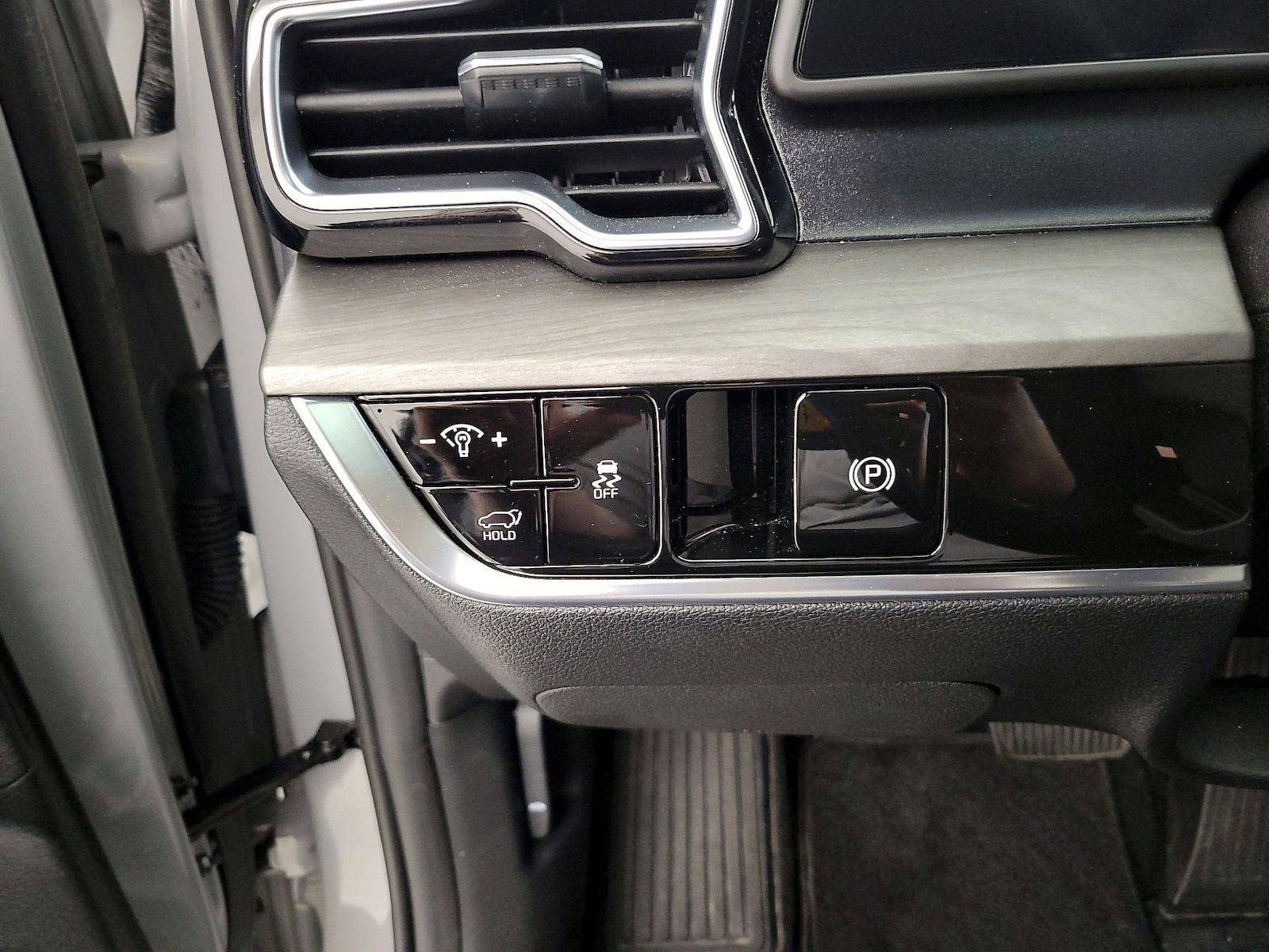 2025 Kia Sportage X-Line - Photo 14
