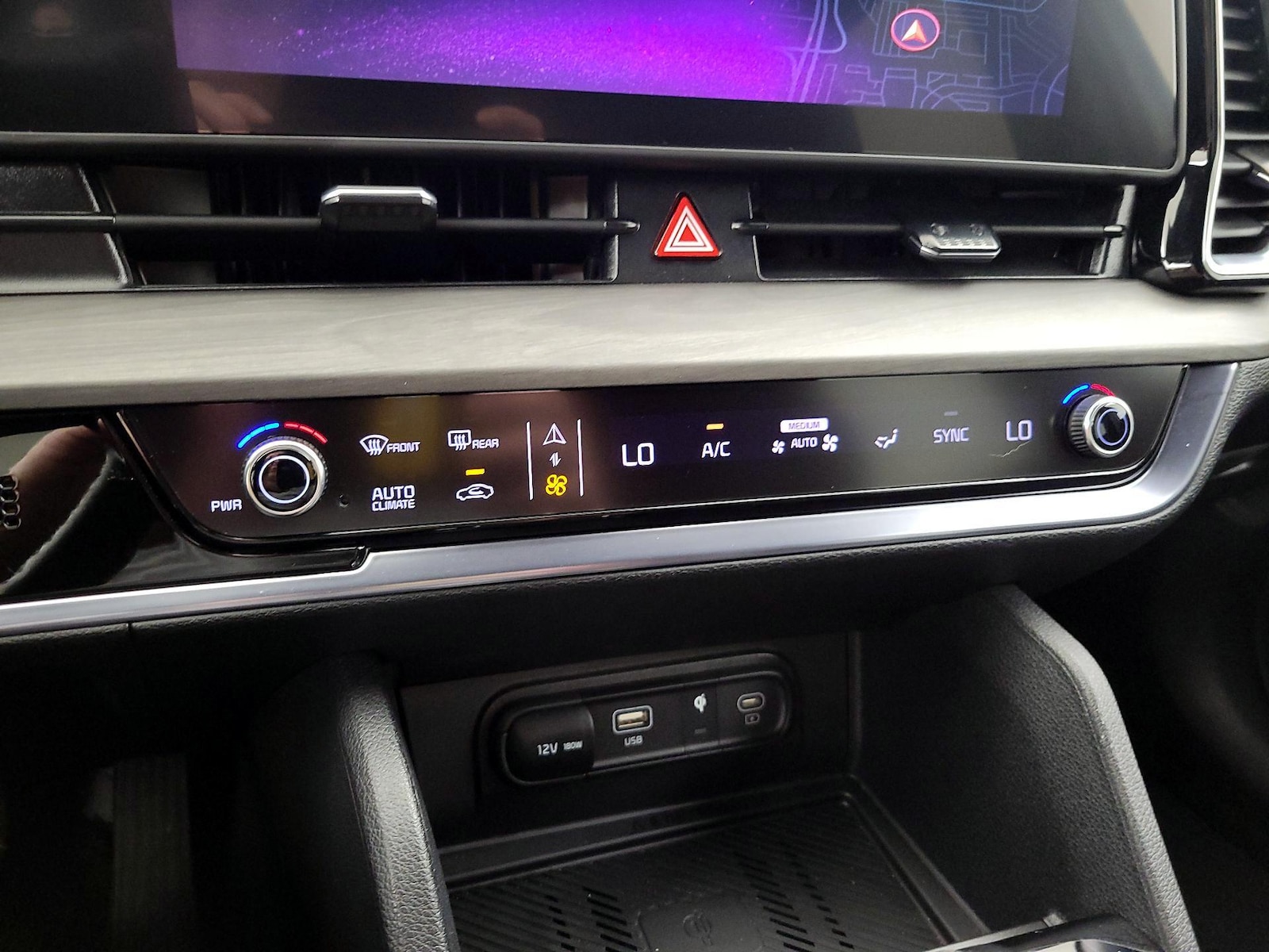2025 Kia Sportage X-Line - Photo 18