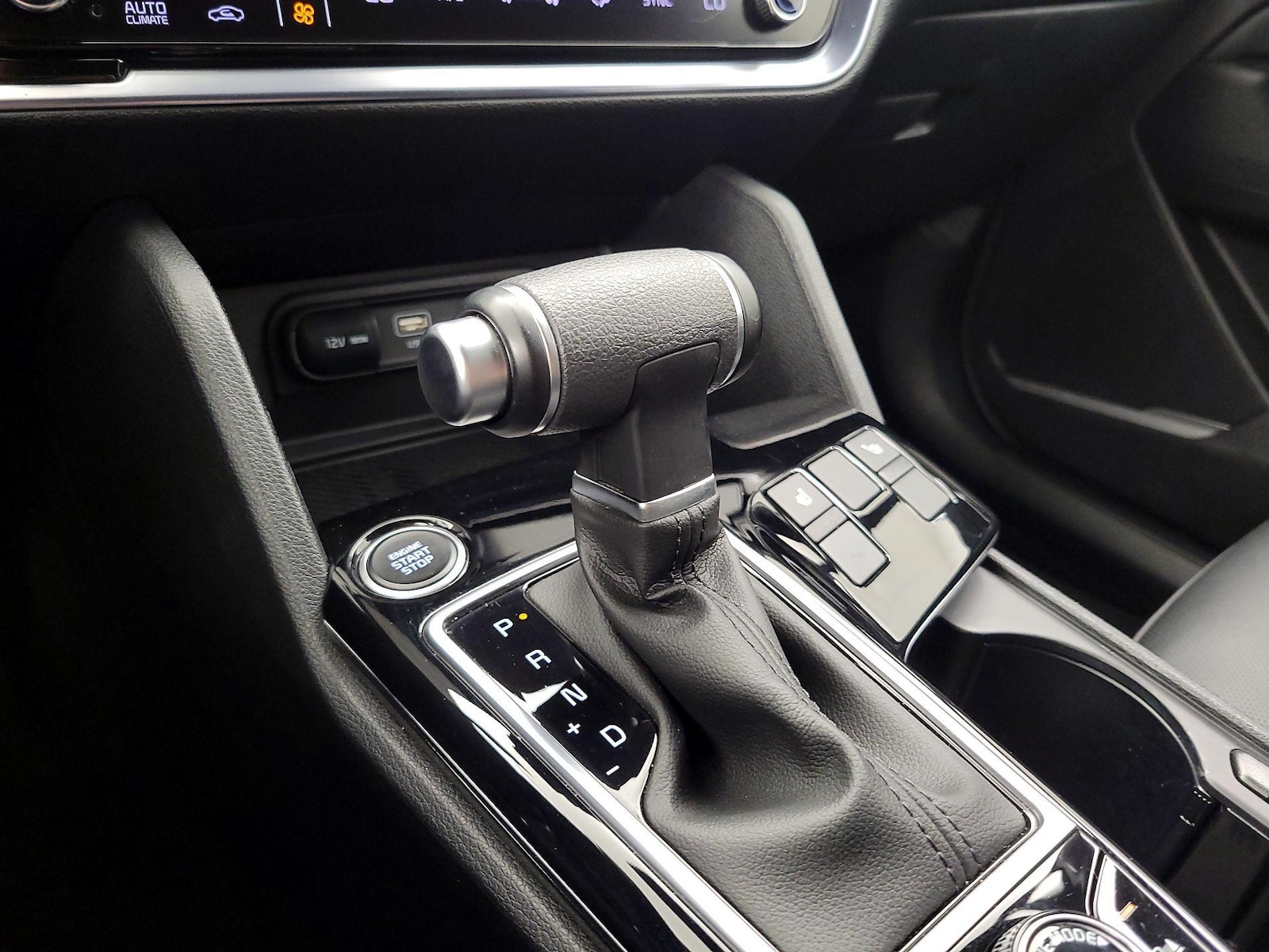 2025 Kia Sportage X-Line - Photo 19