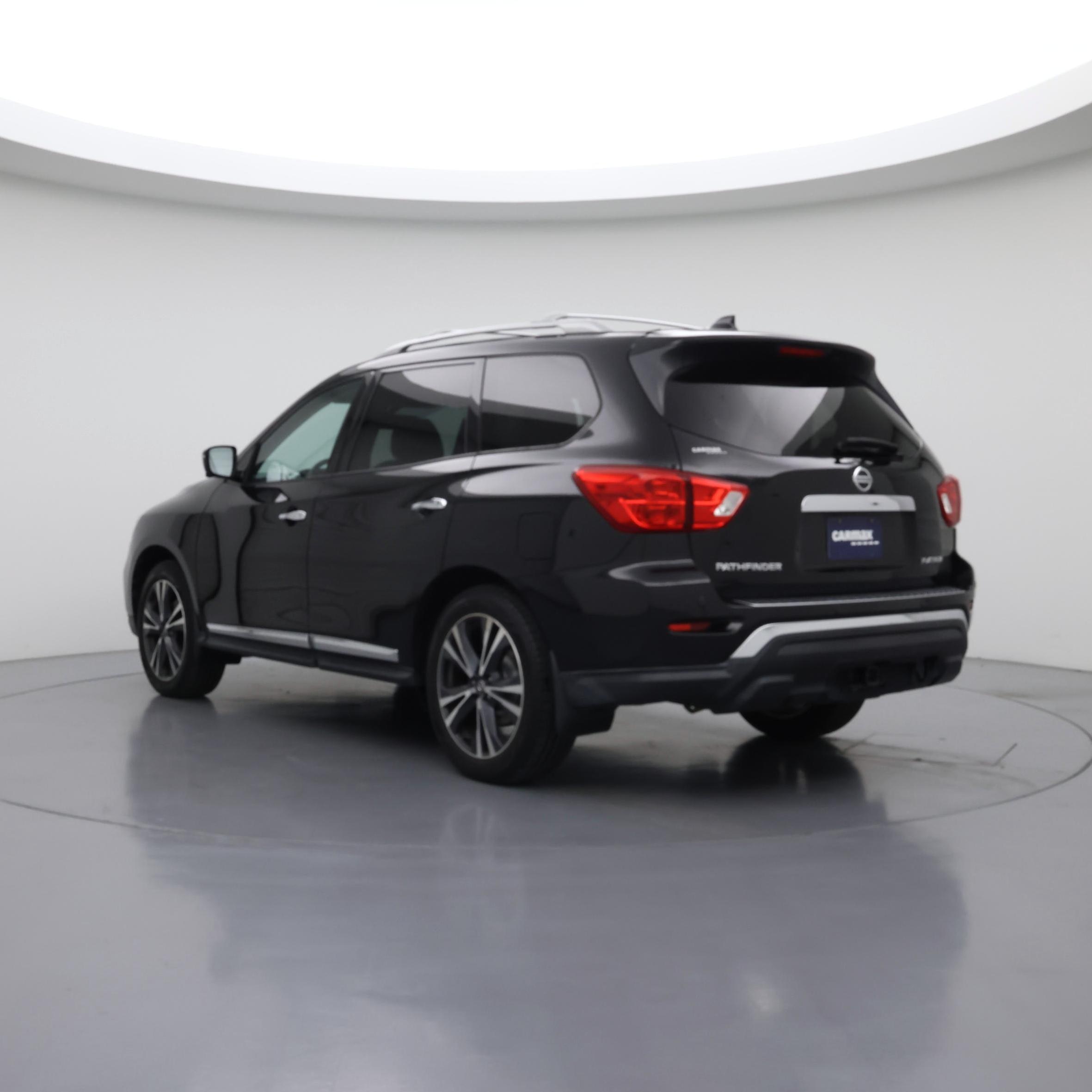 Thumbnail: 2020 Nissan Pathfinder - 2