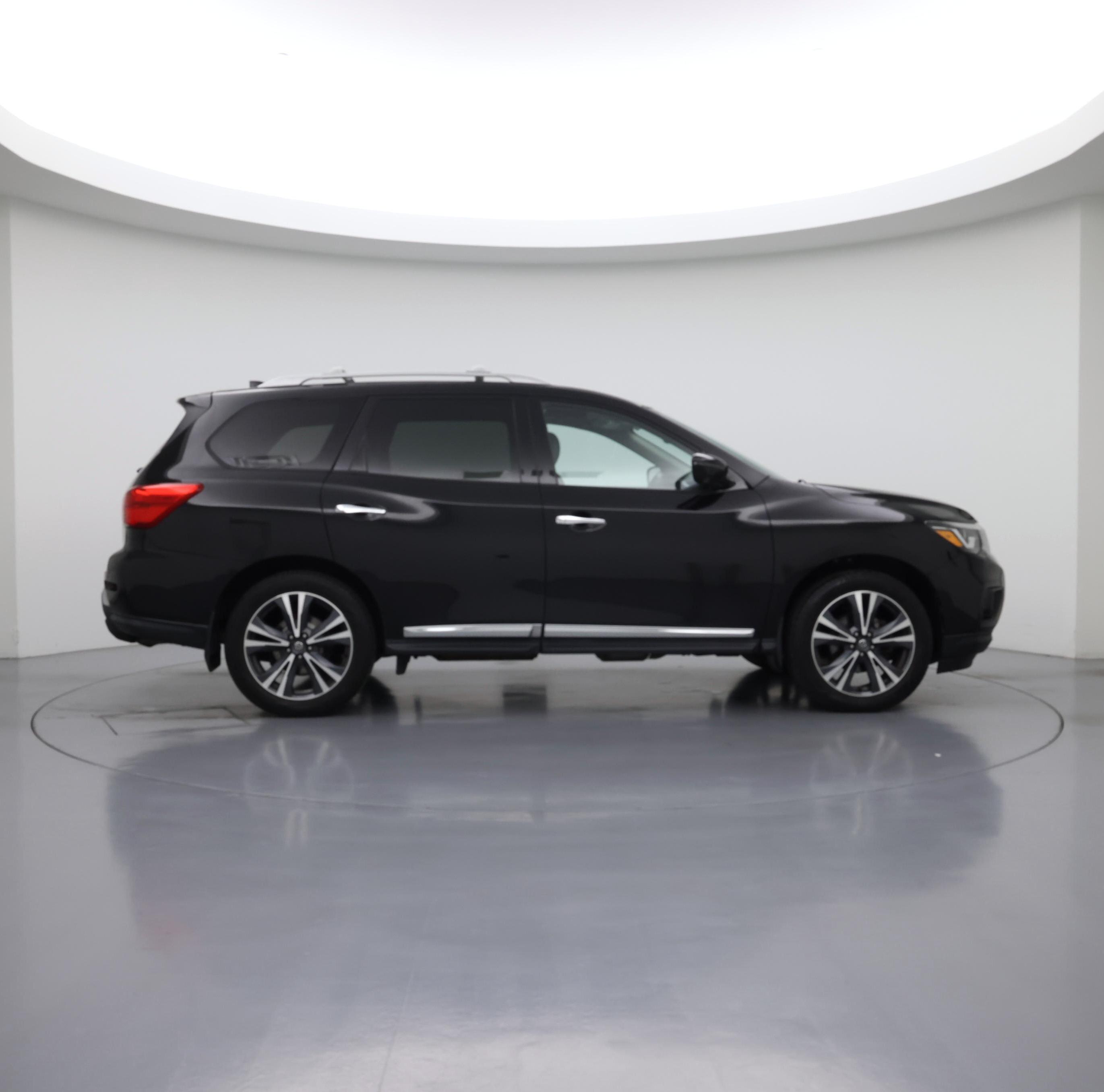 Thumbnail: 2020 Nissan Pathfinder - 7