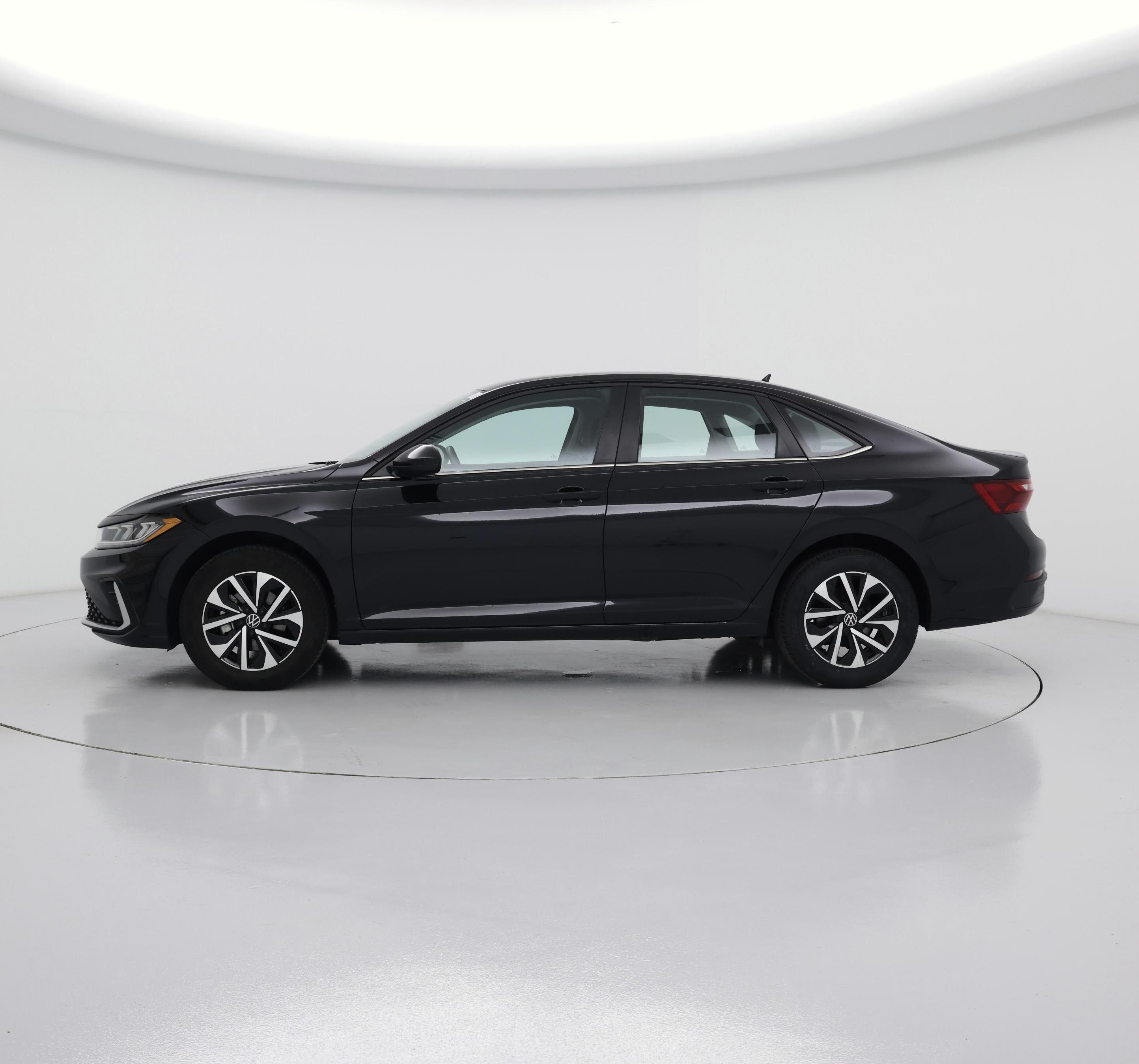 Thumbnail: 2025 Volkswagen Jetta - 3