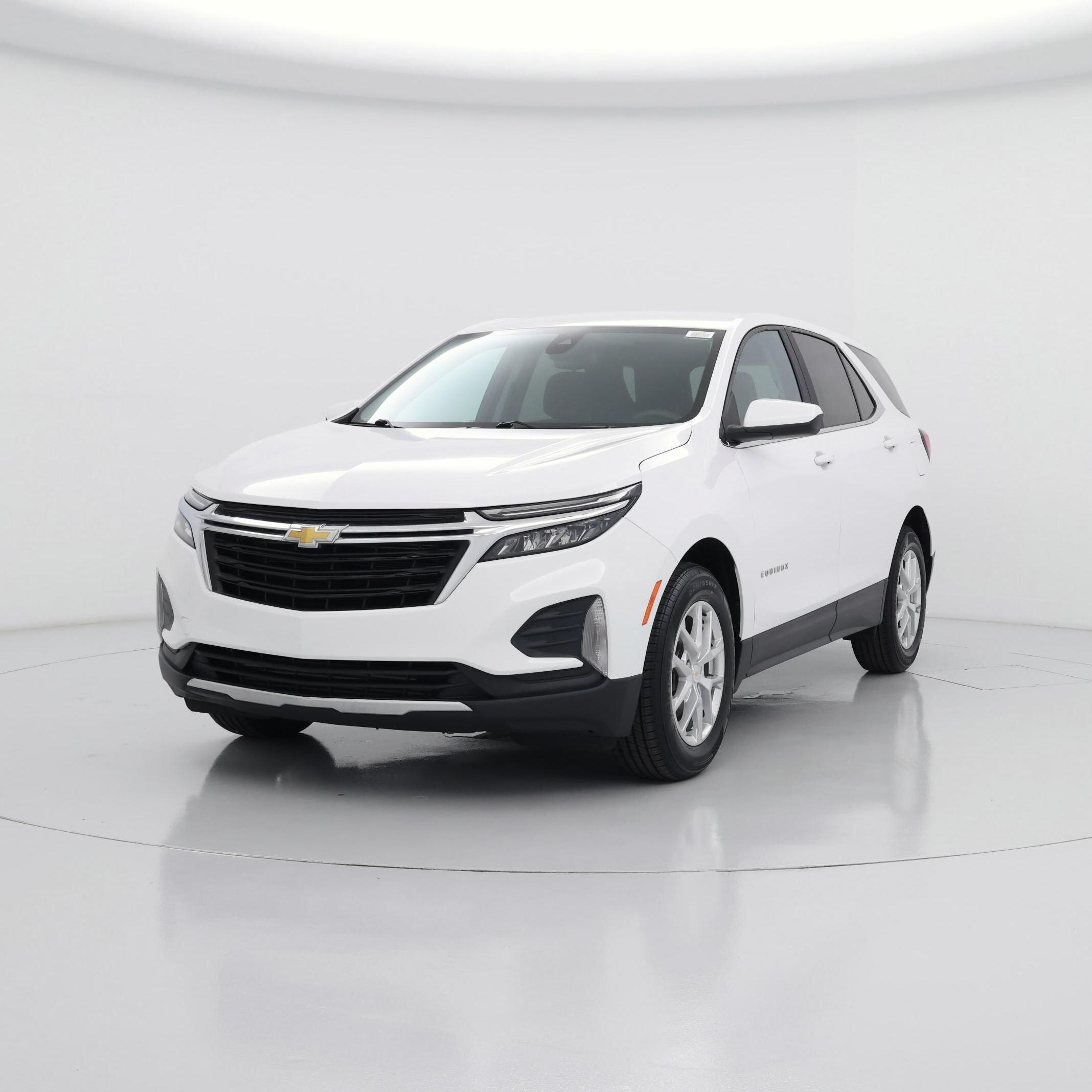Thumbnail: 2022 Chevrolet Equinox - 4