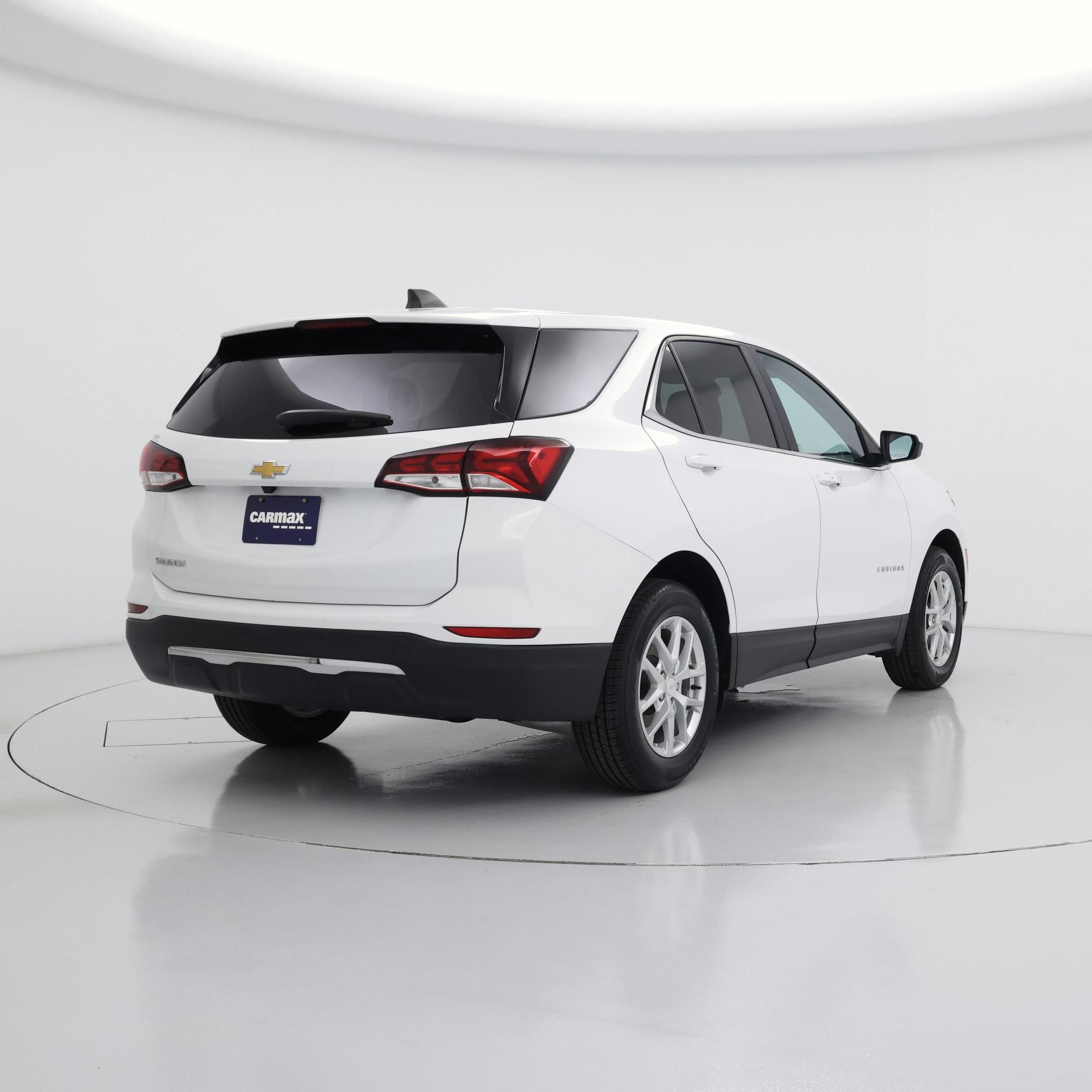 Thumbnail: 2022 Chevrolet Equinox - 8