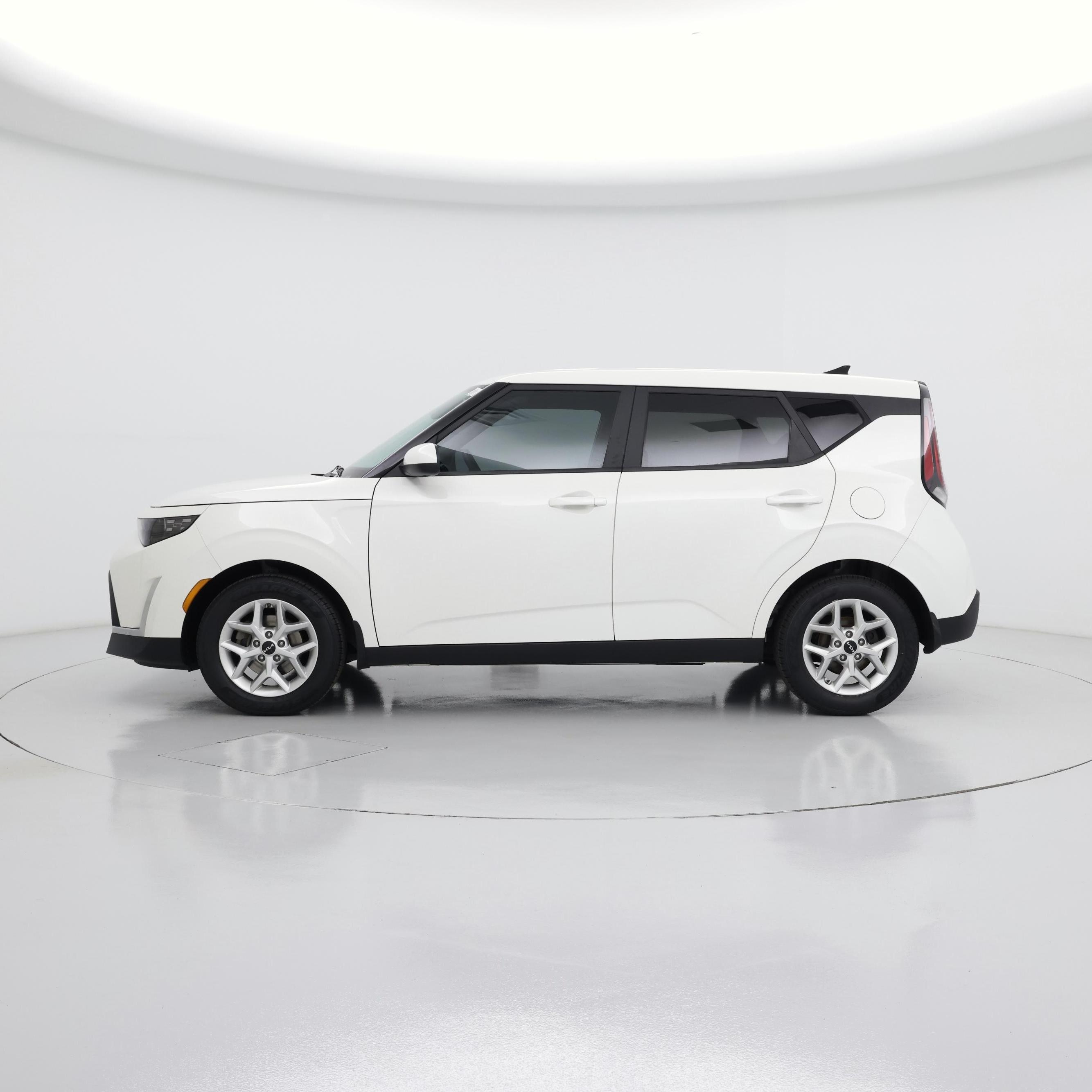 Thumbnail: 2024 Kia Soul - 3
