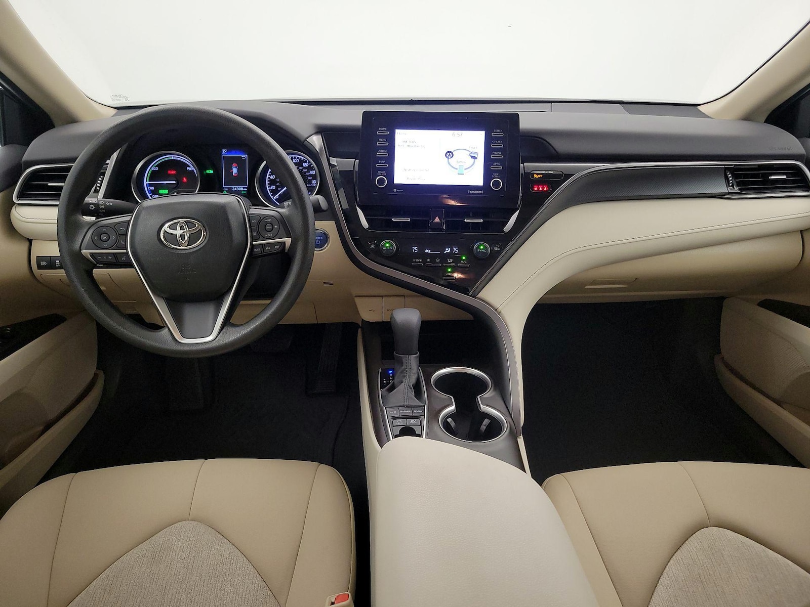 2023 Toyota Camry LE - Photo 10