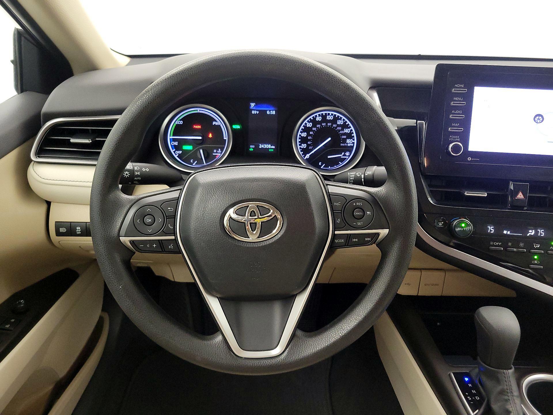 Thumbnail: 2023 Toyota Camry - 10