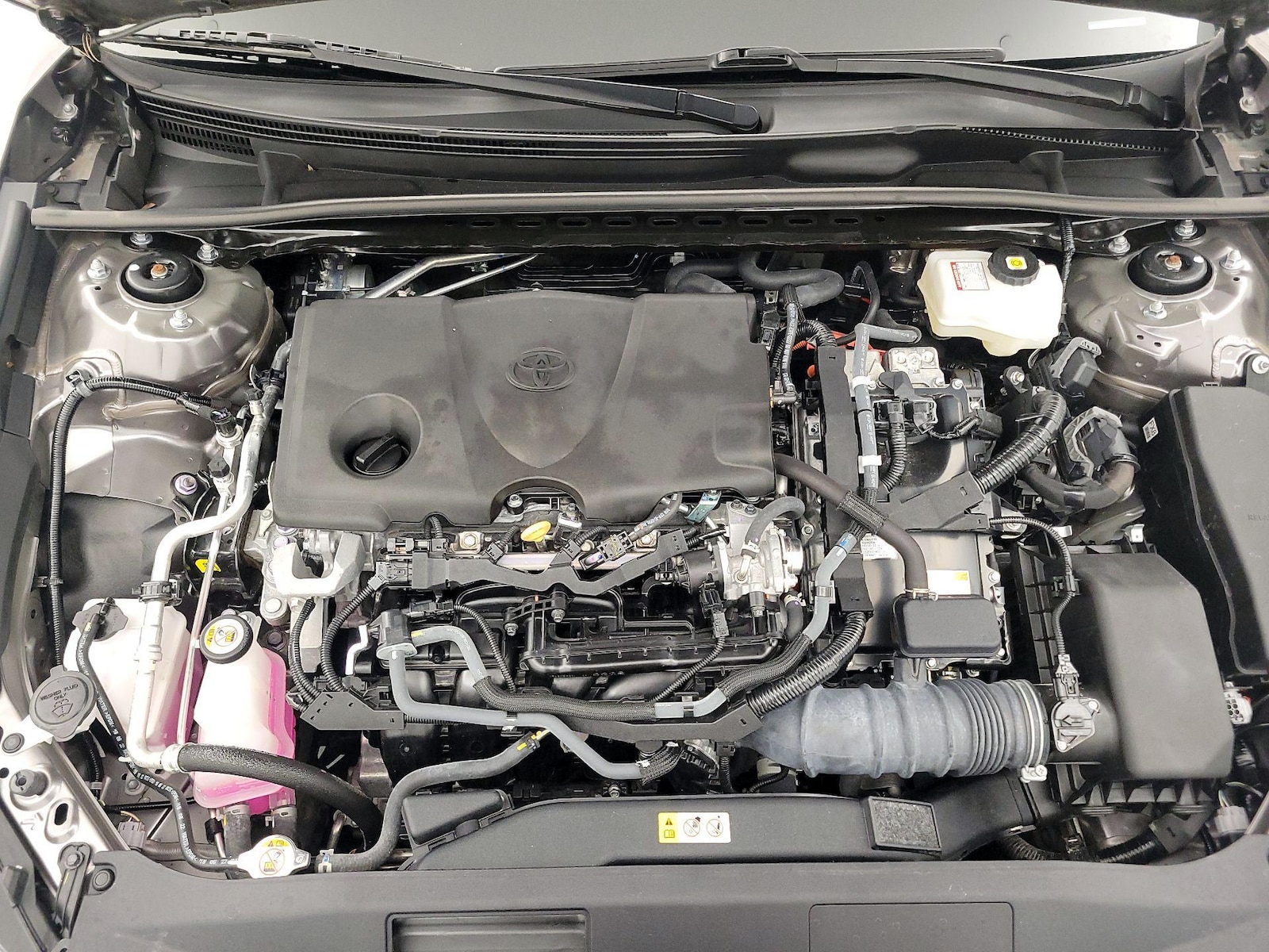 2023 Toyota Camry LE - Photo 22
