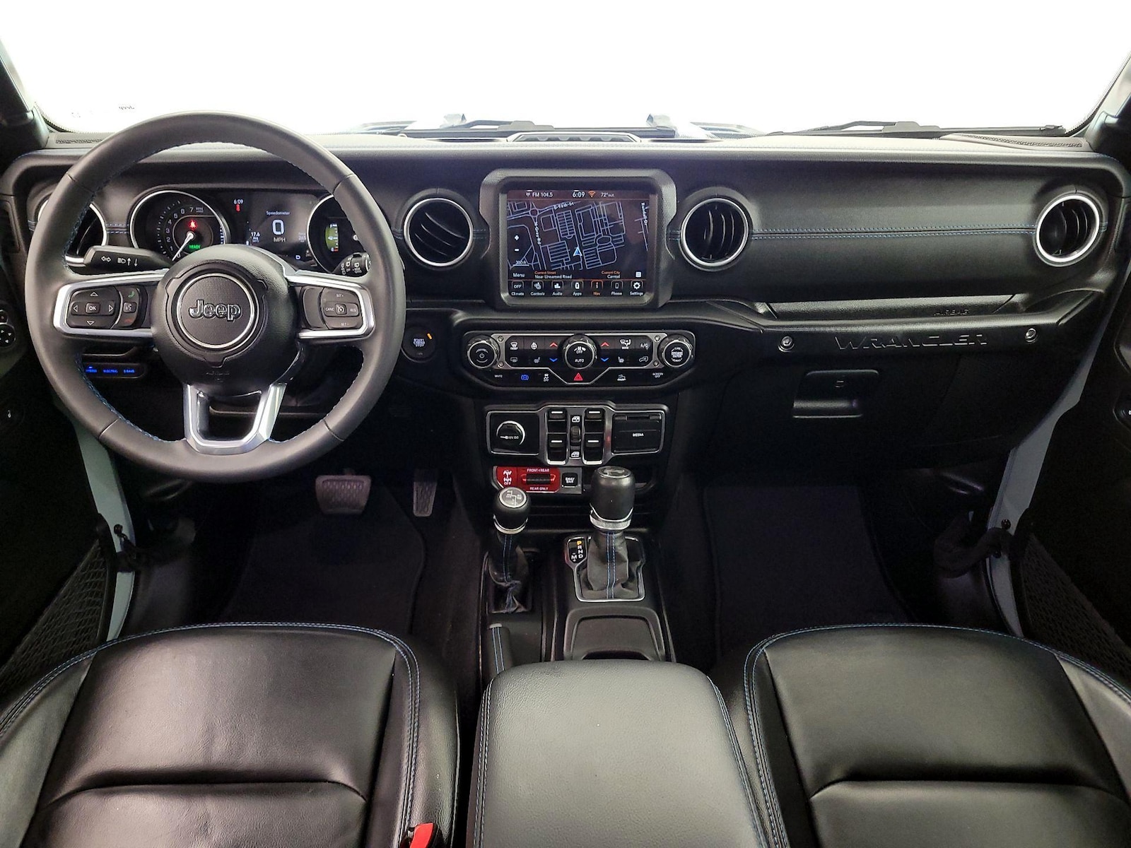 Apple CarPlay® & Android Auto™