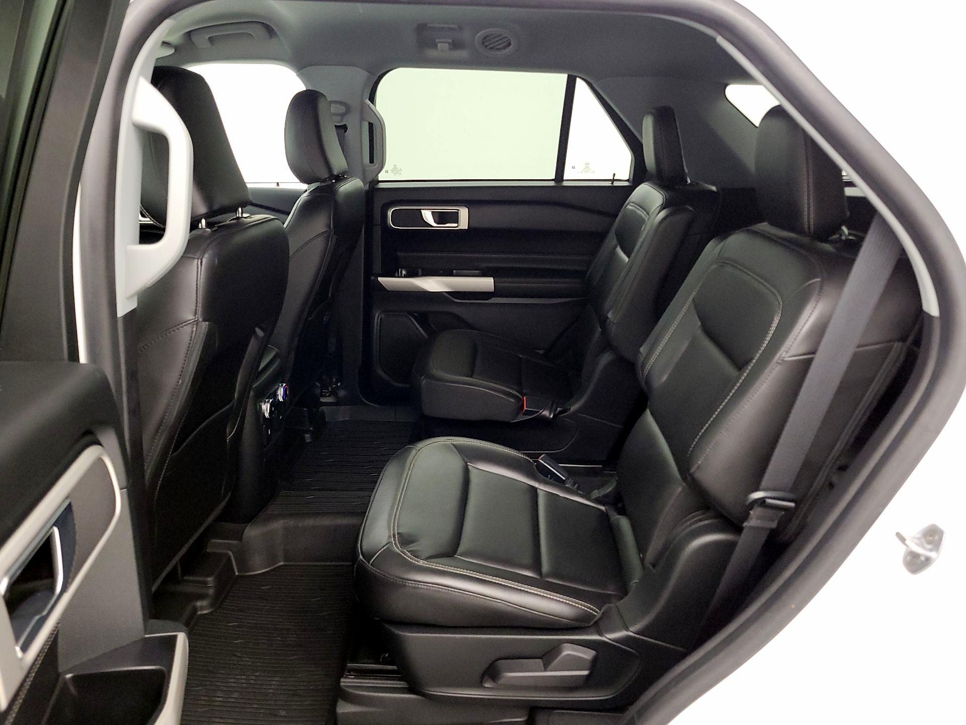 Thumbnail: 2022 Ford Explorer - 19