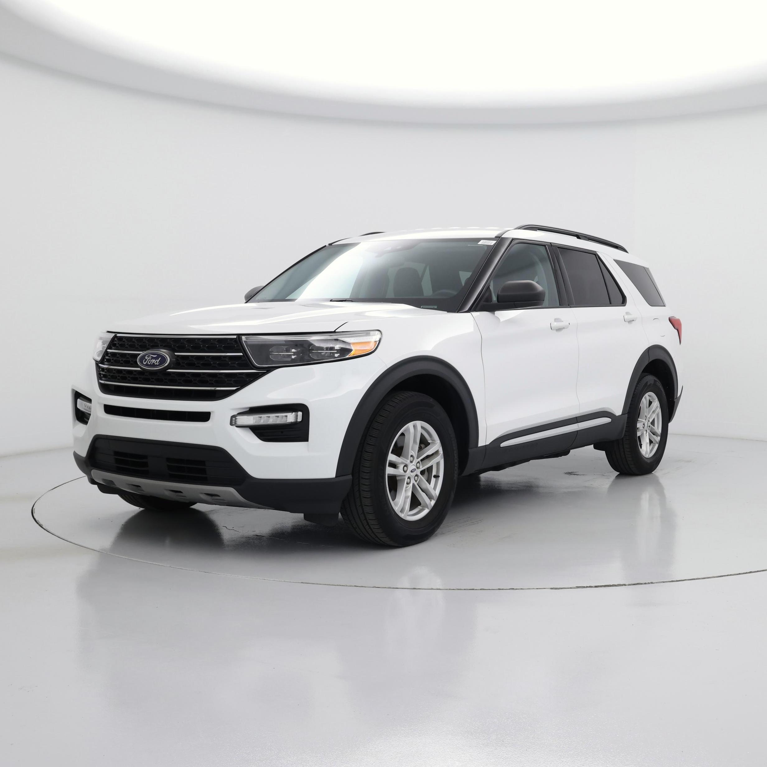 Thumbnail: 2022 Ford Explorer - 4