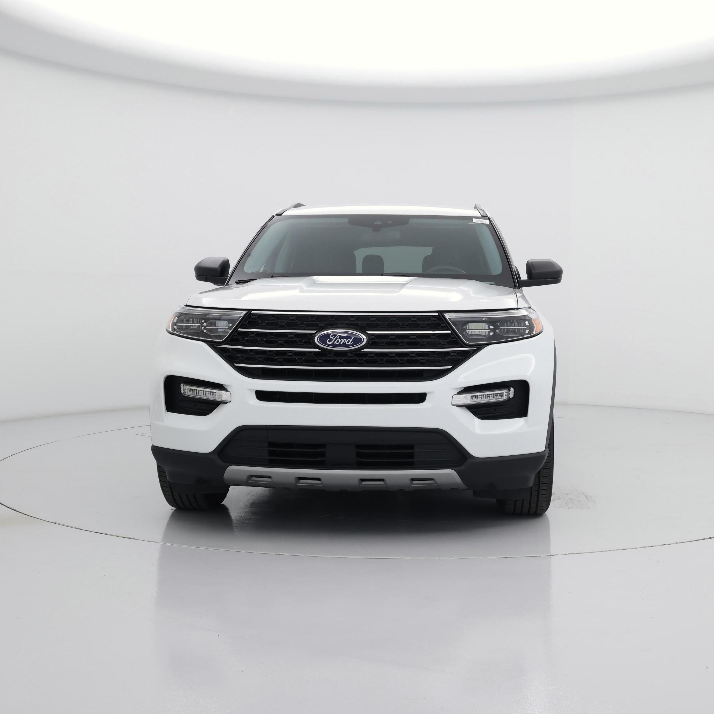 Thumbnail: 2022 Ford Explorer - 5