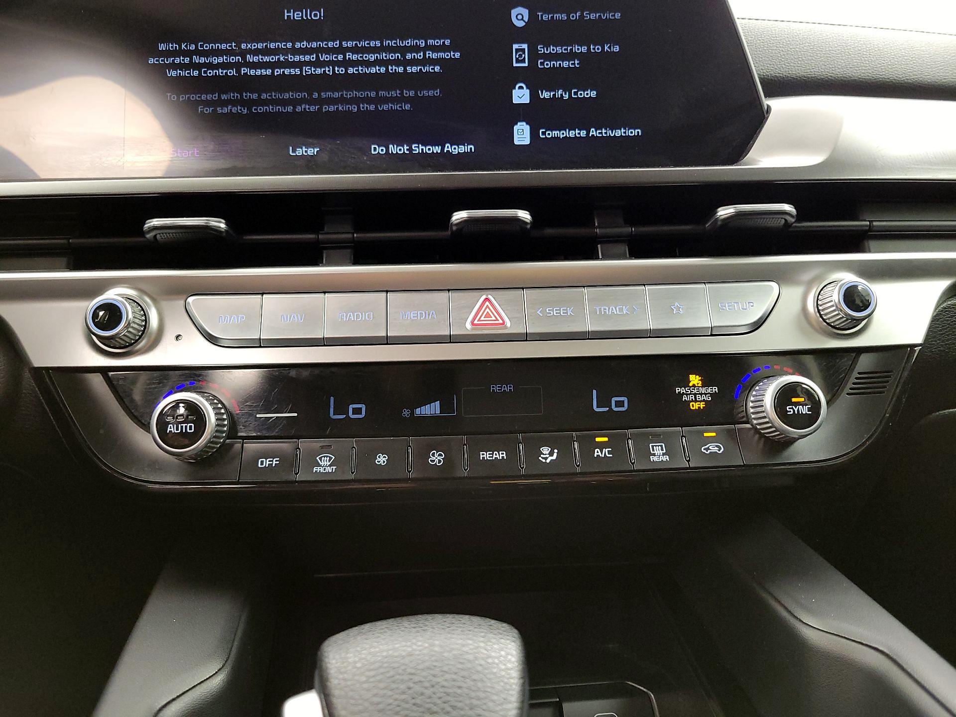 Thumbnail: 2023 Kia Telluride - 16