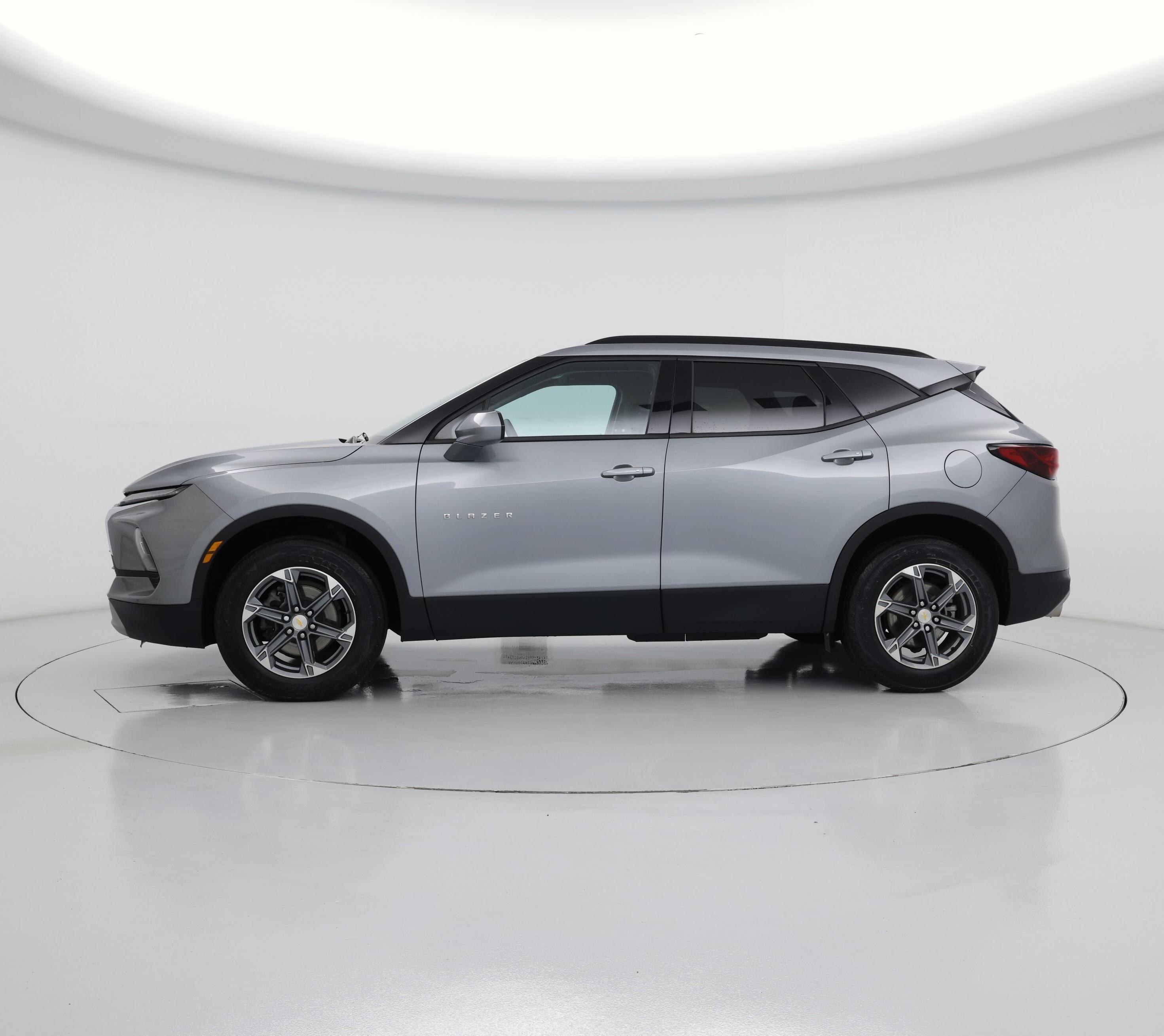 Thumbnail: 2024 Chevrolet Blazer - 3
