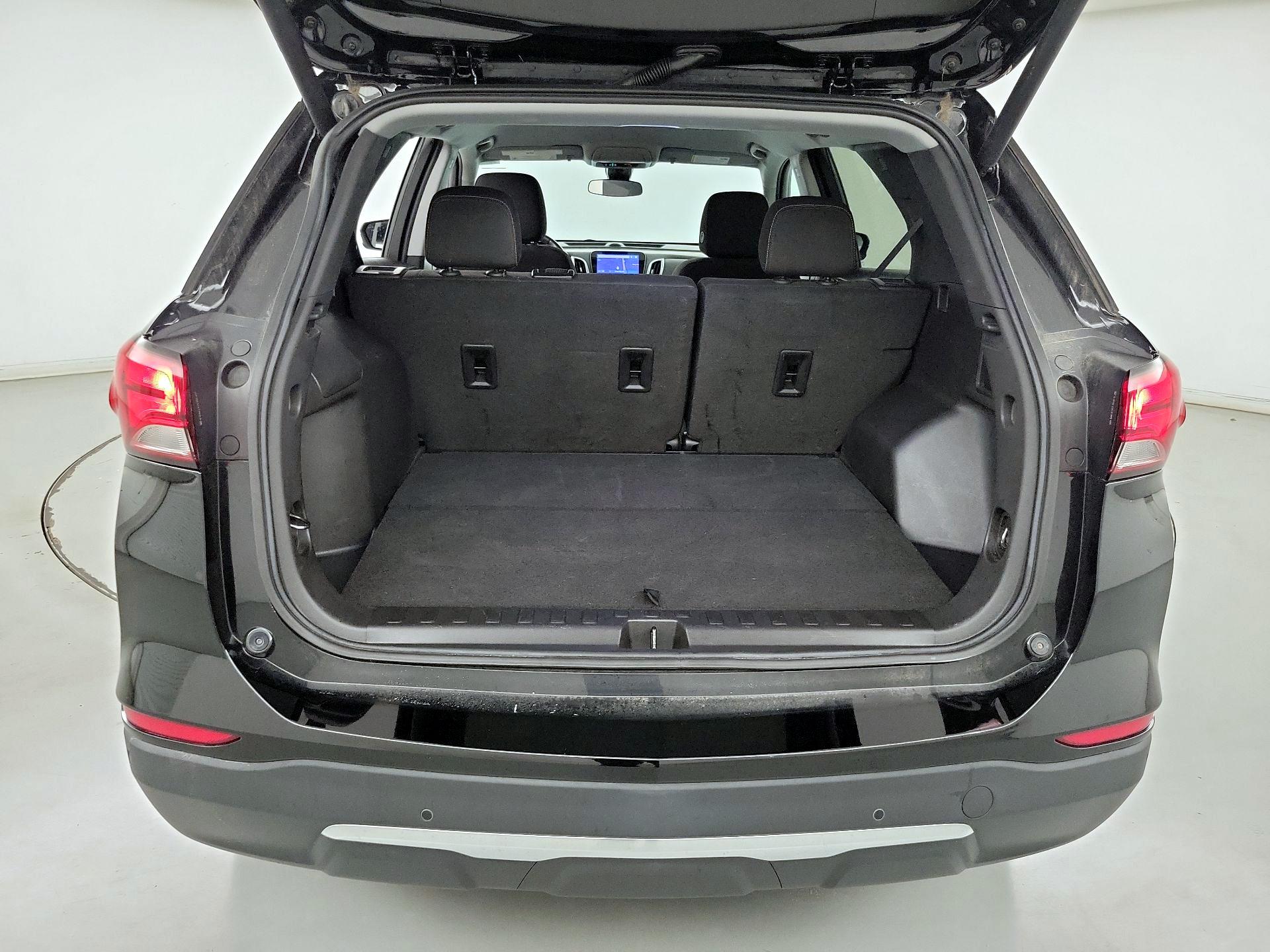 Thumbnail: 2022 Chevrolet Equinox - 19