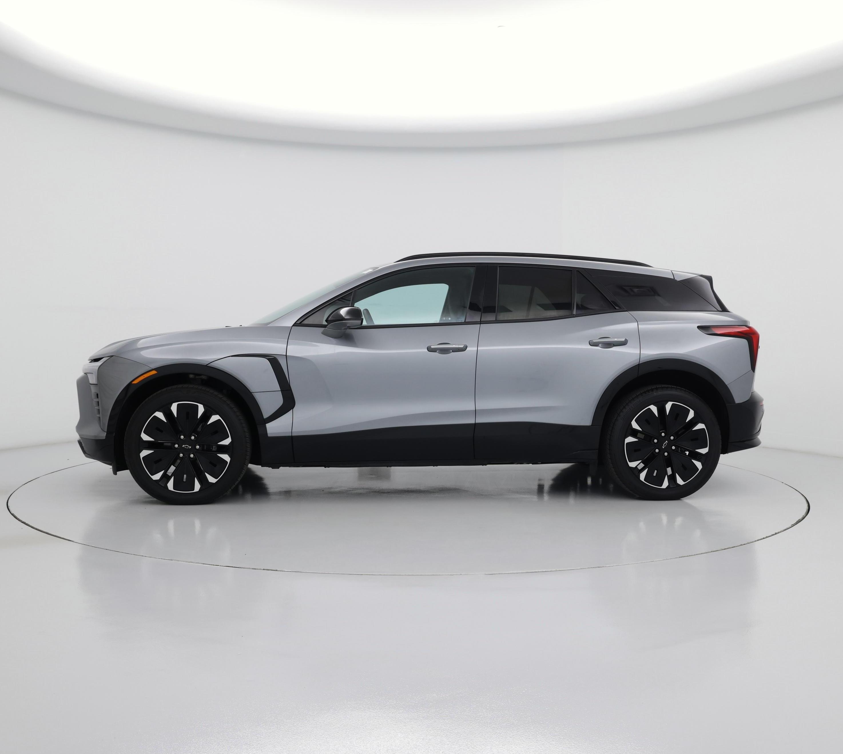 Thumbnail: 2024 Chevrolet Blazer EV - 3