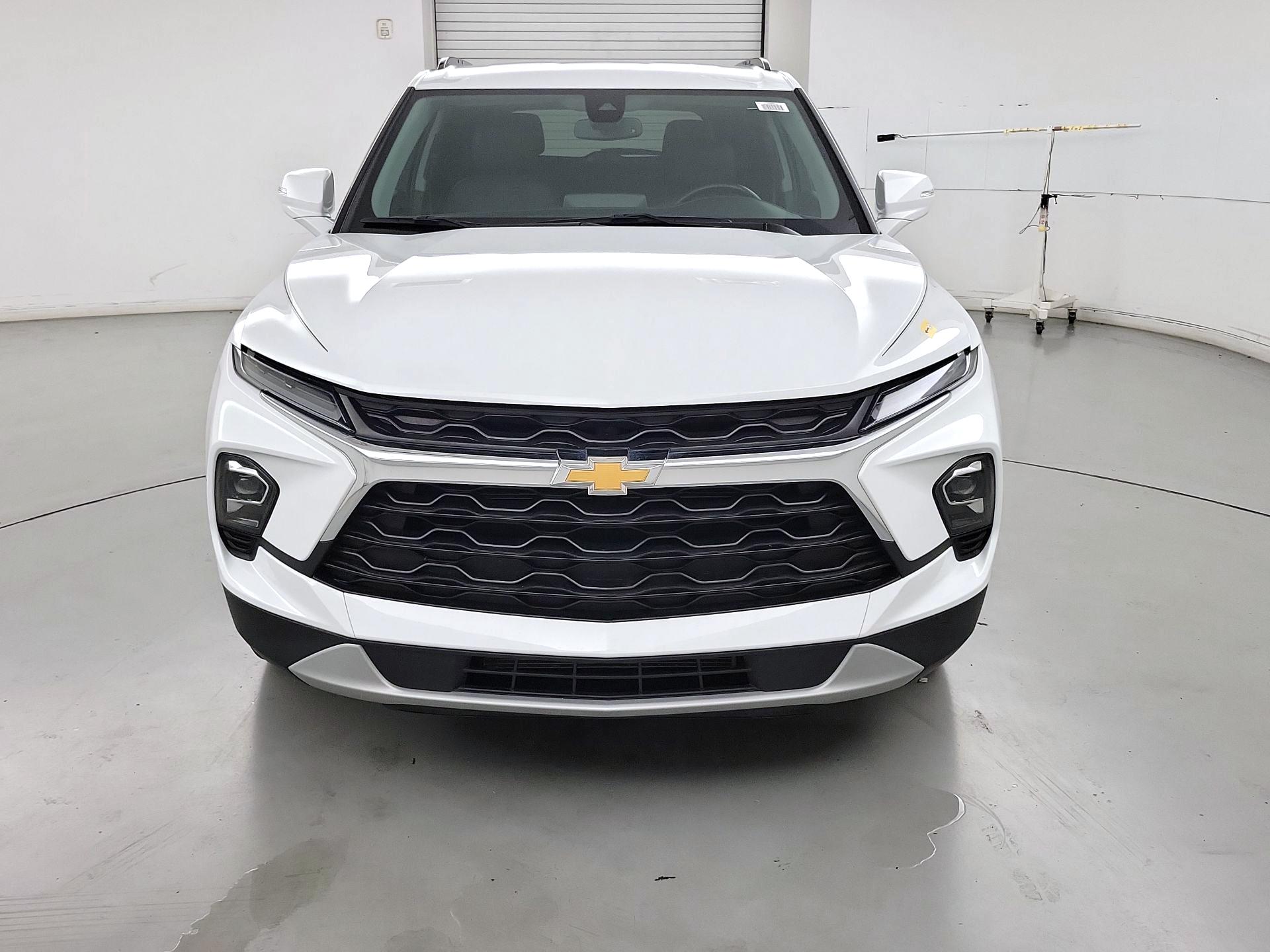 Thumbnail: 2024 Chevrolet Blazer - 2