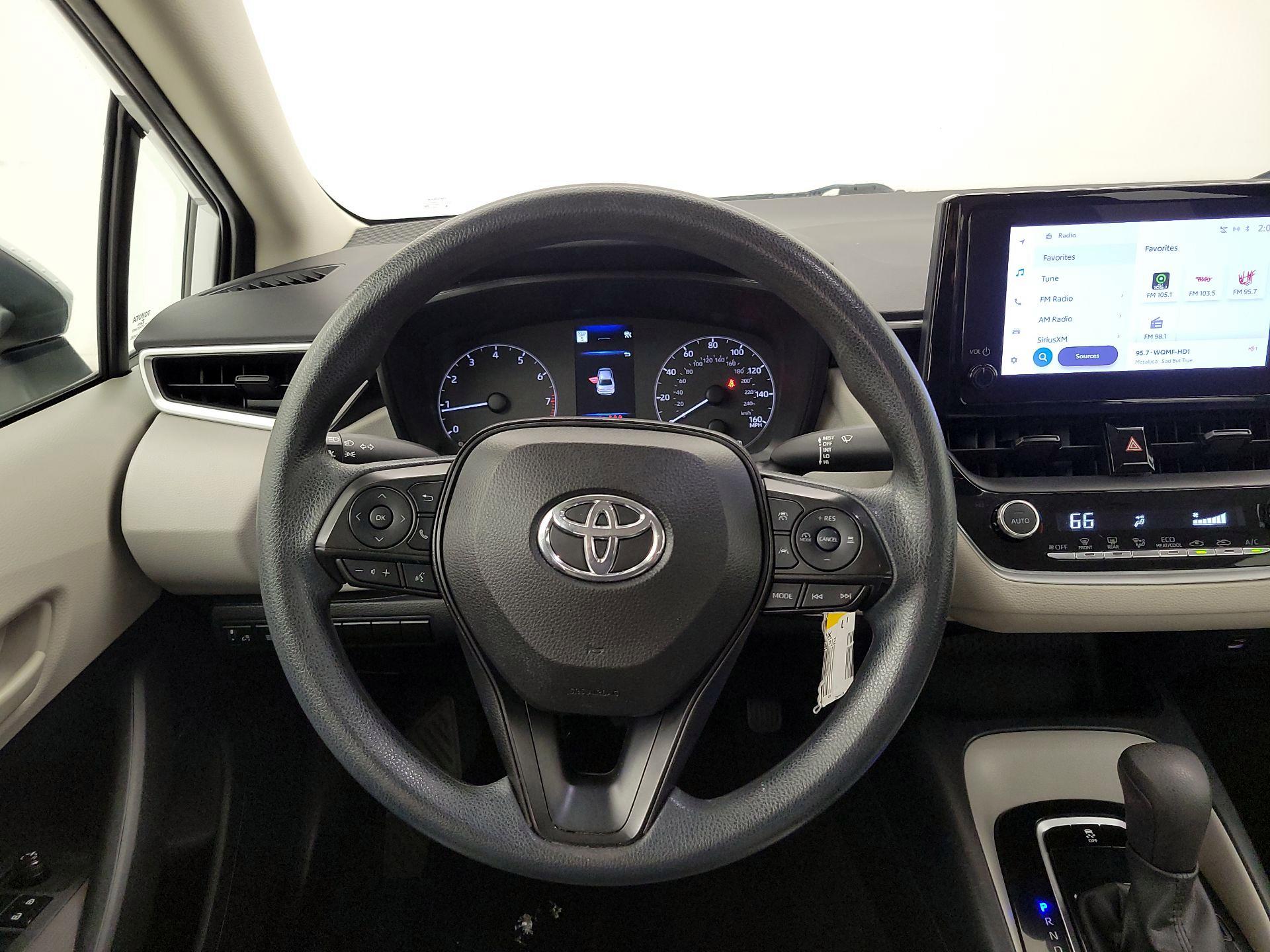 Thumbnail: 2023 Toyota Corolla - 10