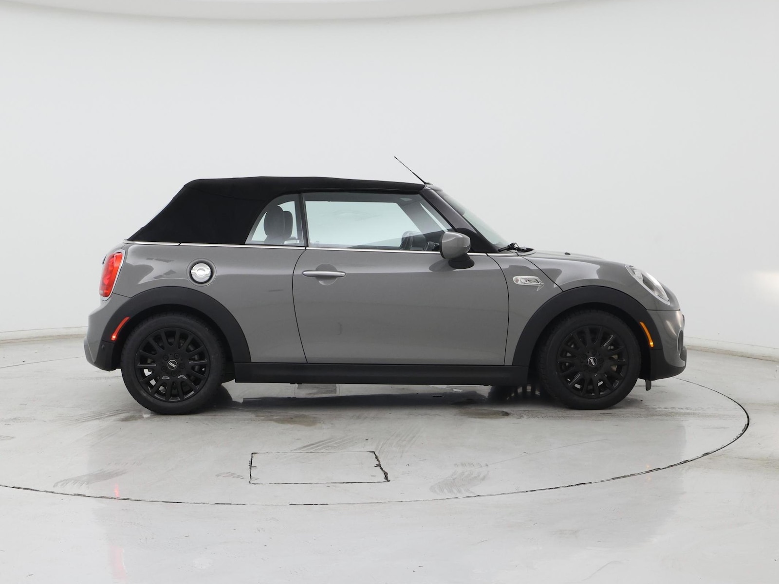 2021 MINI Convertible S - Photo 8