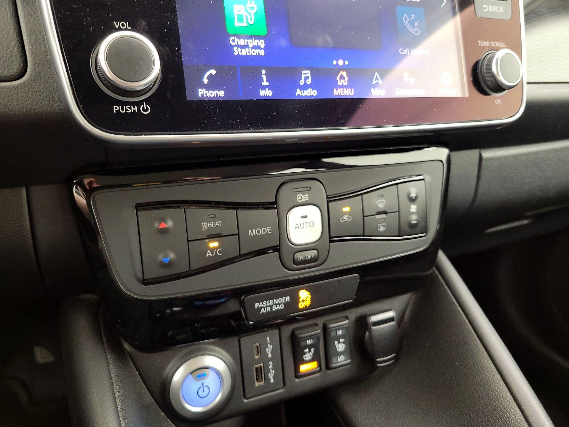 Thumbnail: 2023 Nissan Leaf - 16