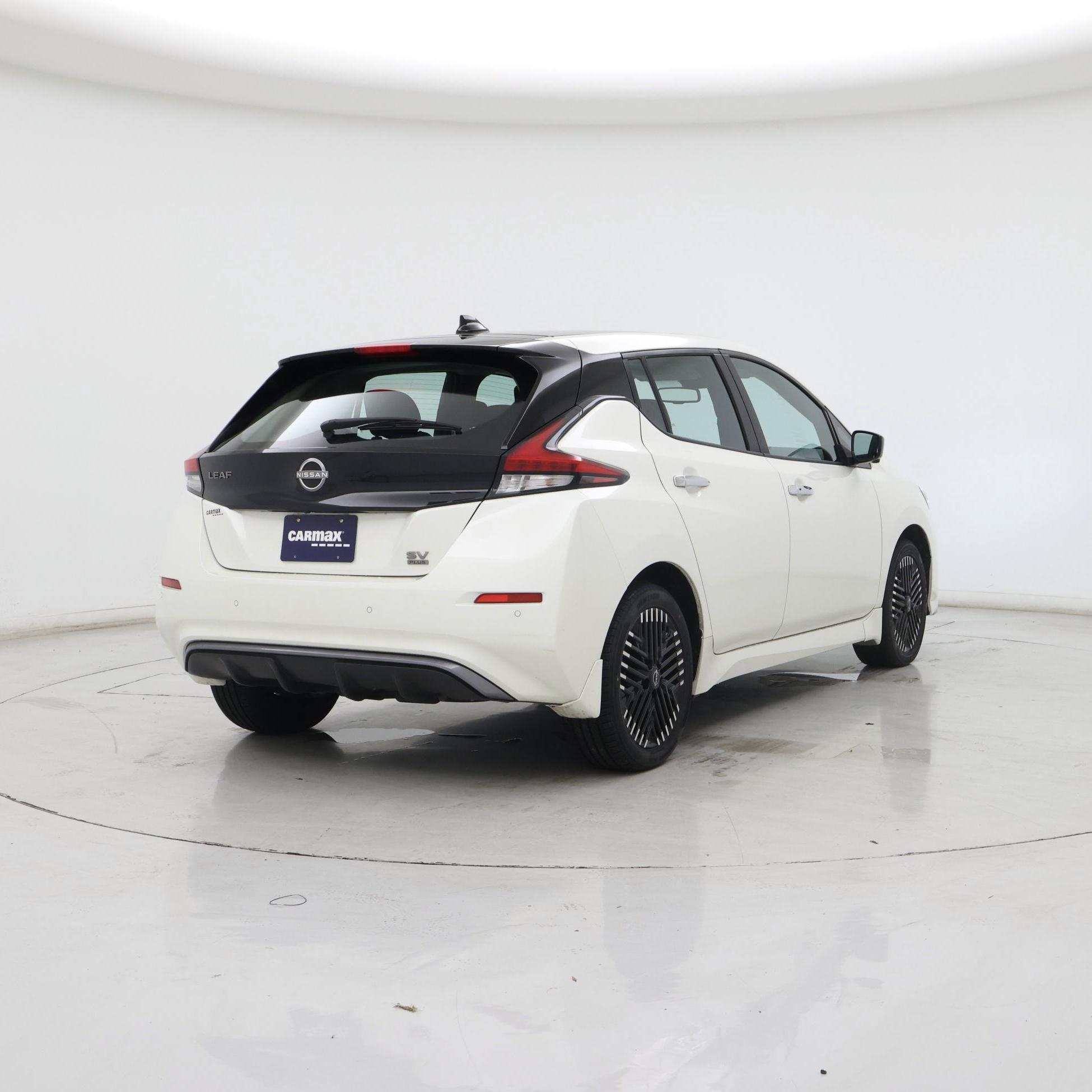 Thumbnail: 2023 Nissan Leaf - 8