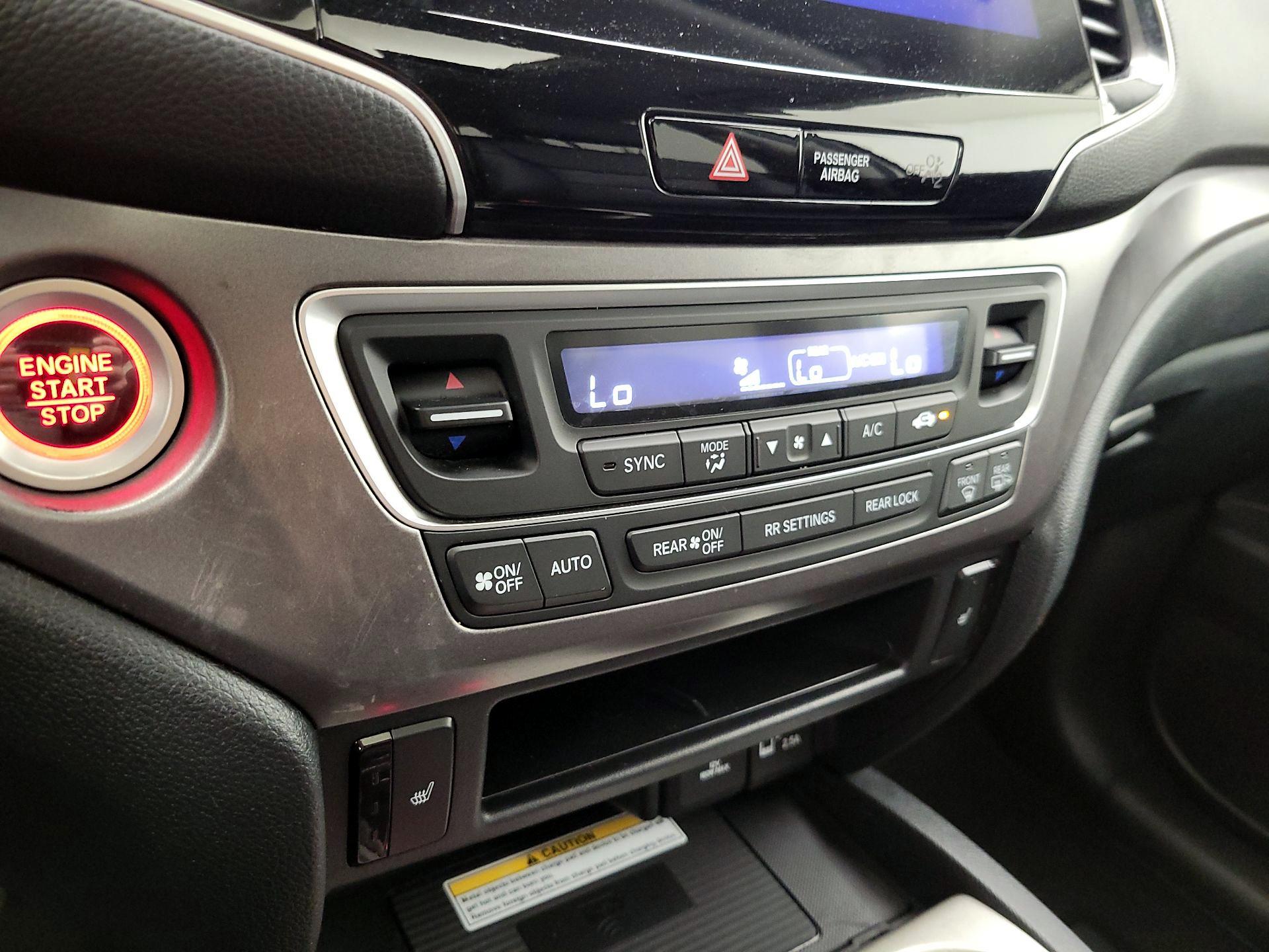 Thumbnail: 2021 Honda Pilot - 16