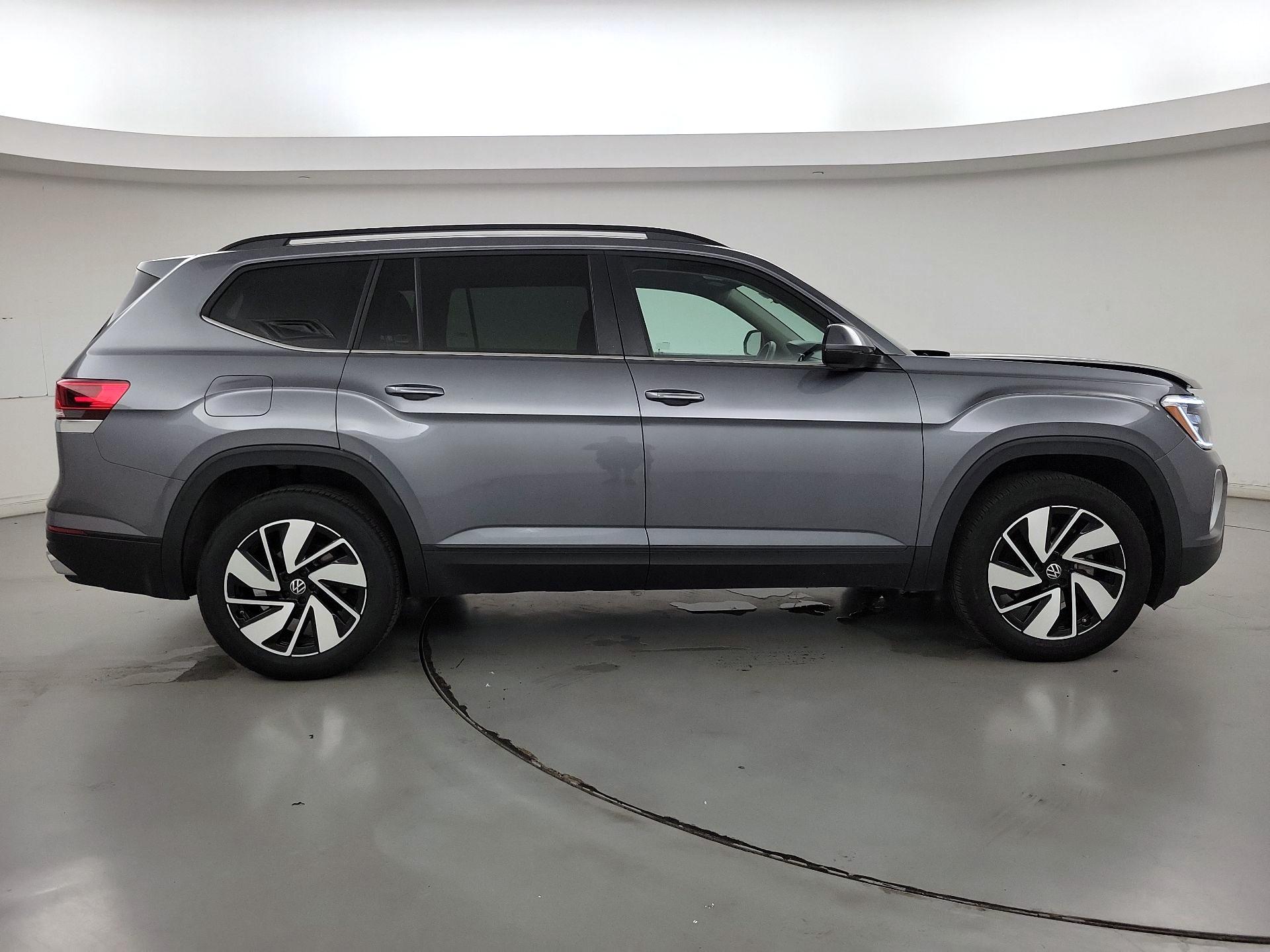 Thumbnail: 2025 Volkswagen Atlas - 4