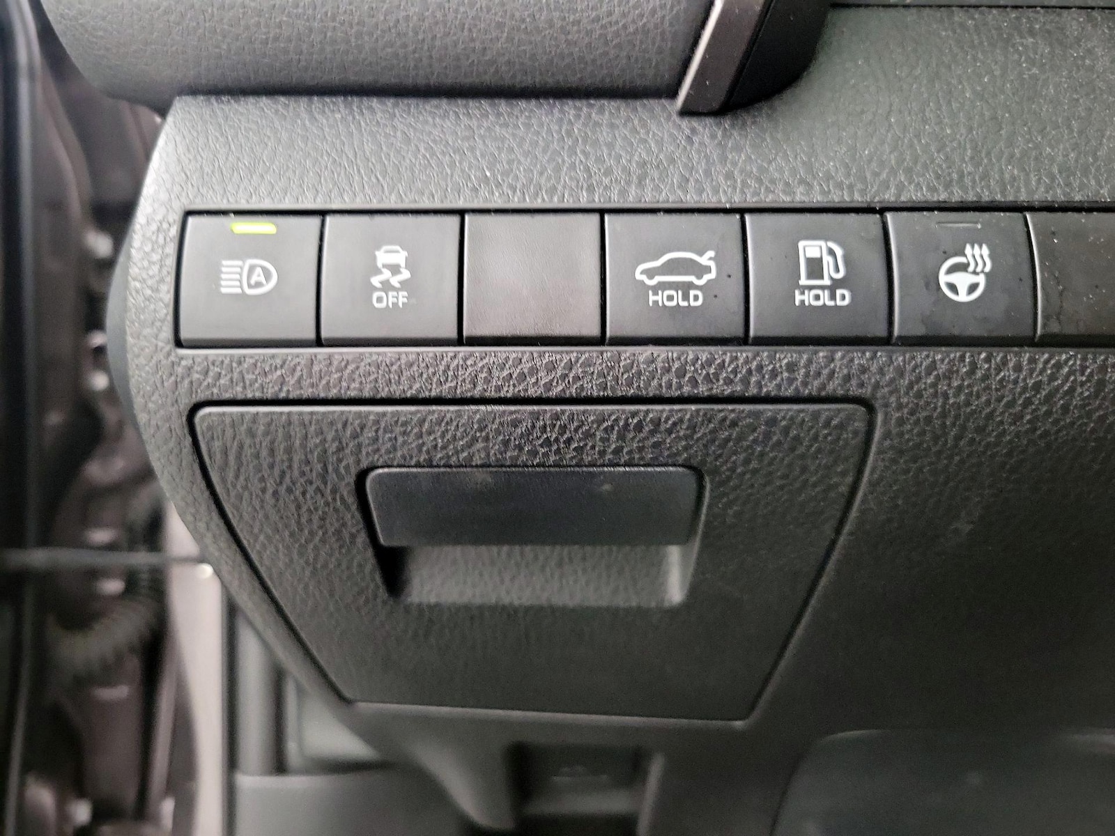 2021 Toyota Camry SE - Photo 12