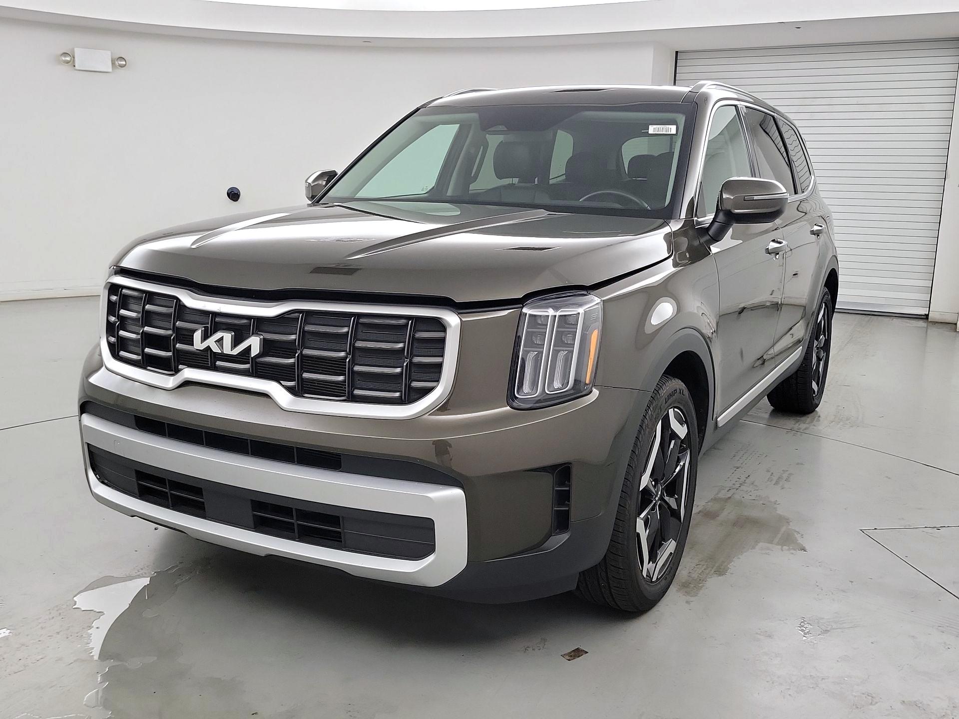 Thumbnail: 2025 Kia Telluride - 3
