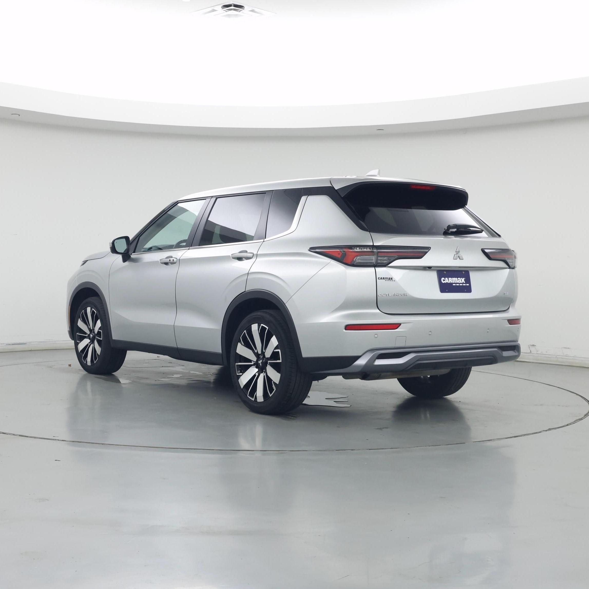 Thumbnail: 2025 Mitsubishi Outlander - 2