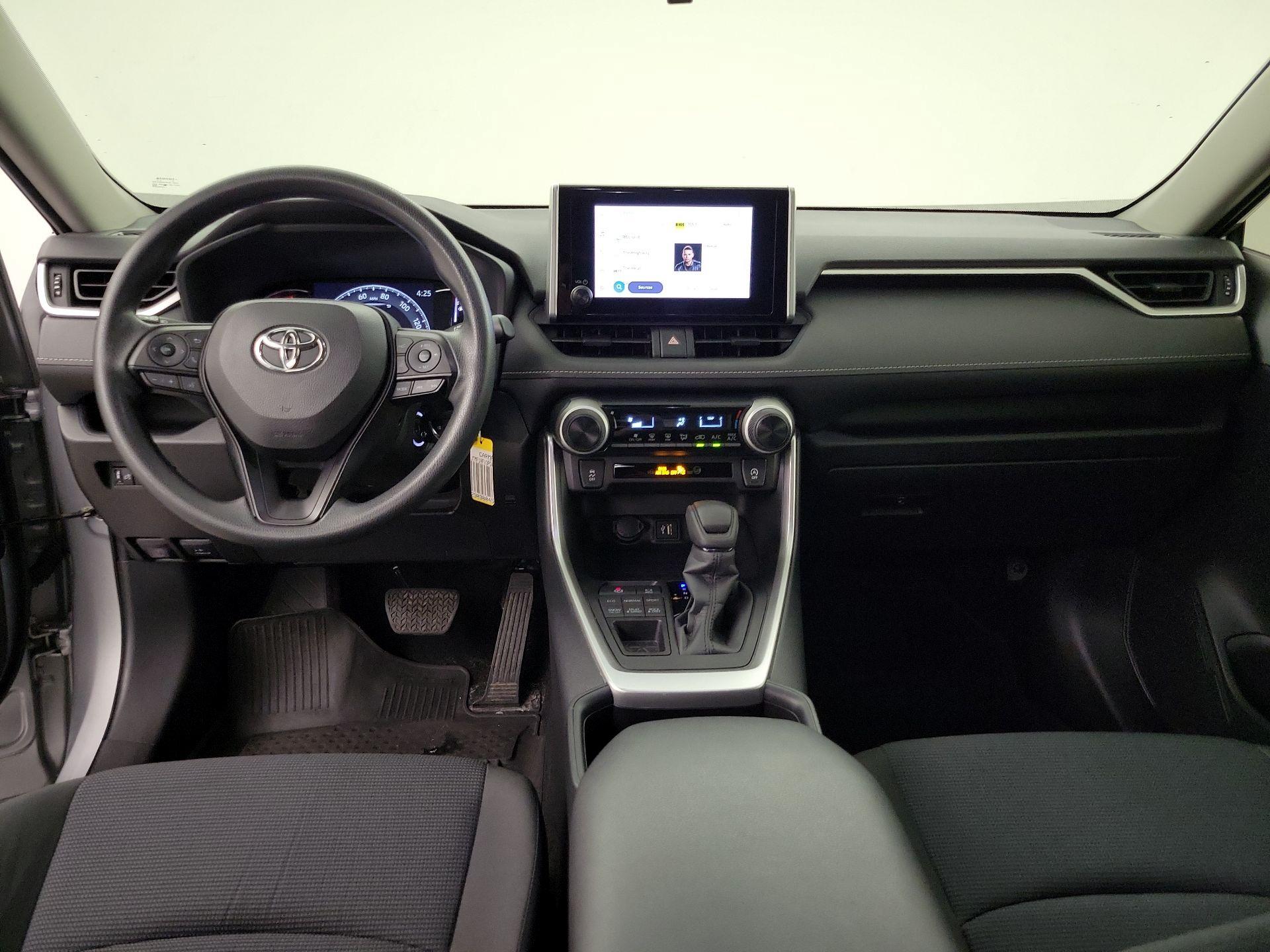 Thumbnail: 2023 Toyota RAV4 - 8