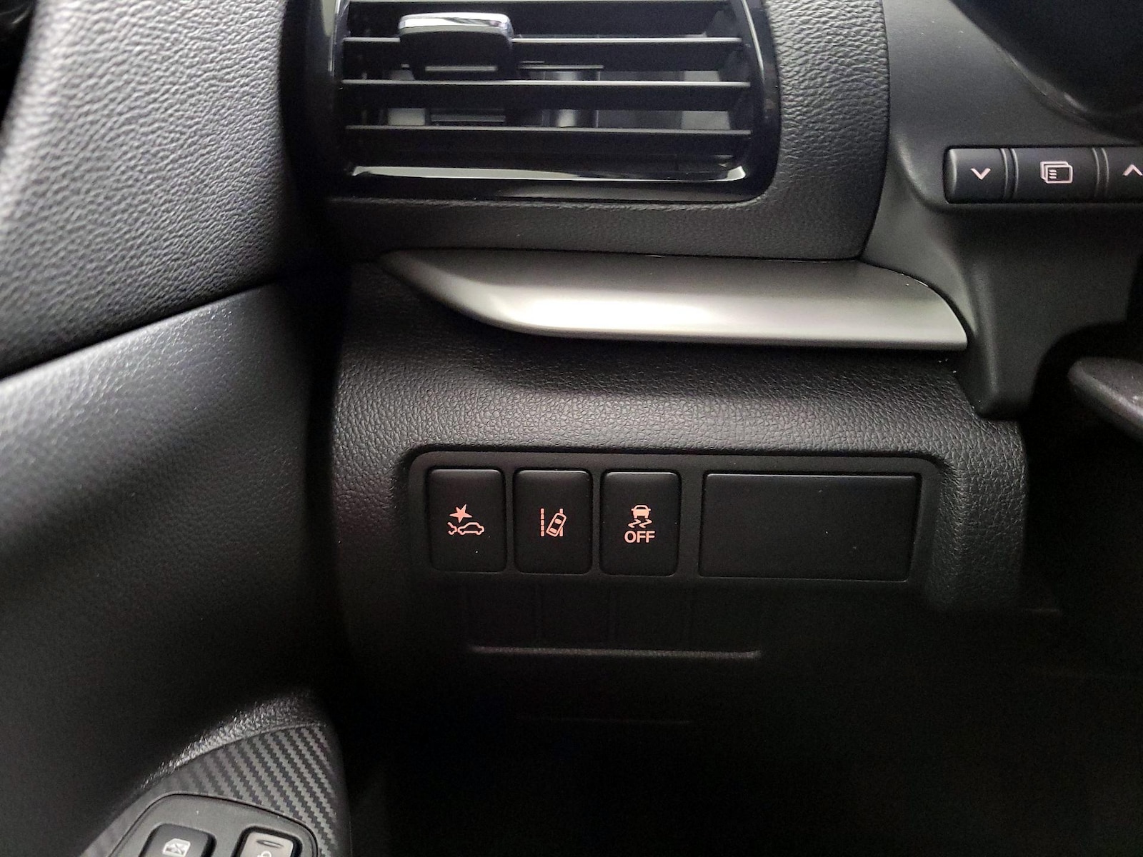 2023 Mitsubishi Eclipse Cross SEL - Photo 14