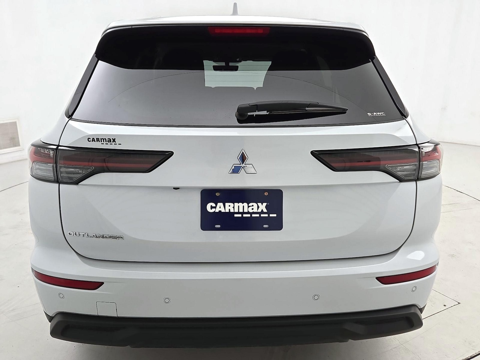 2025 Mitsubishi Outlander ES - Photo 6