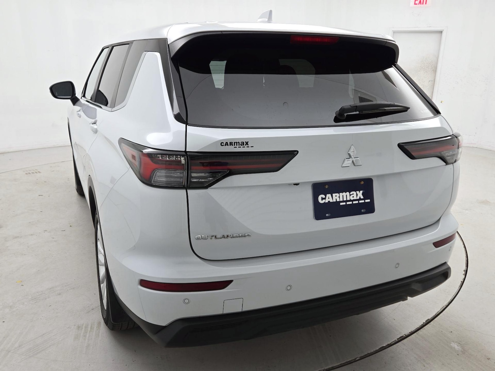 2025 Mitsubishi Outlander ES - Photo 7