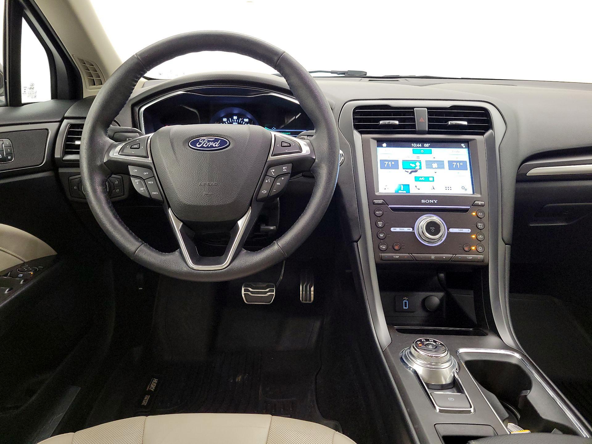 Thumbnail: 2018 Ford Fusion - 9