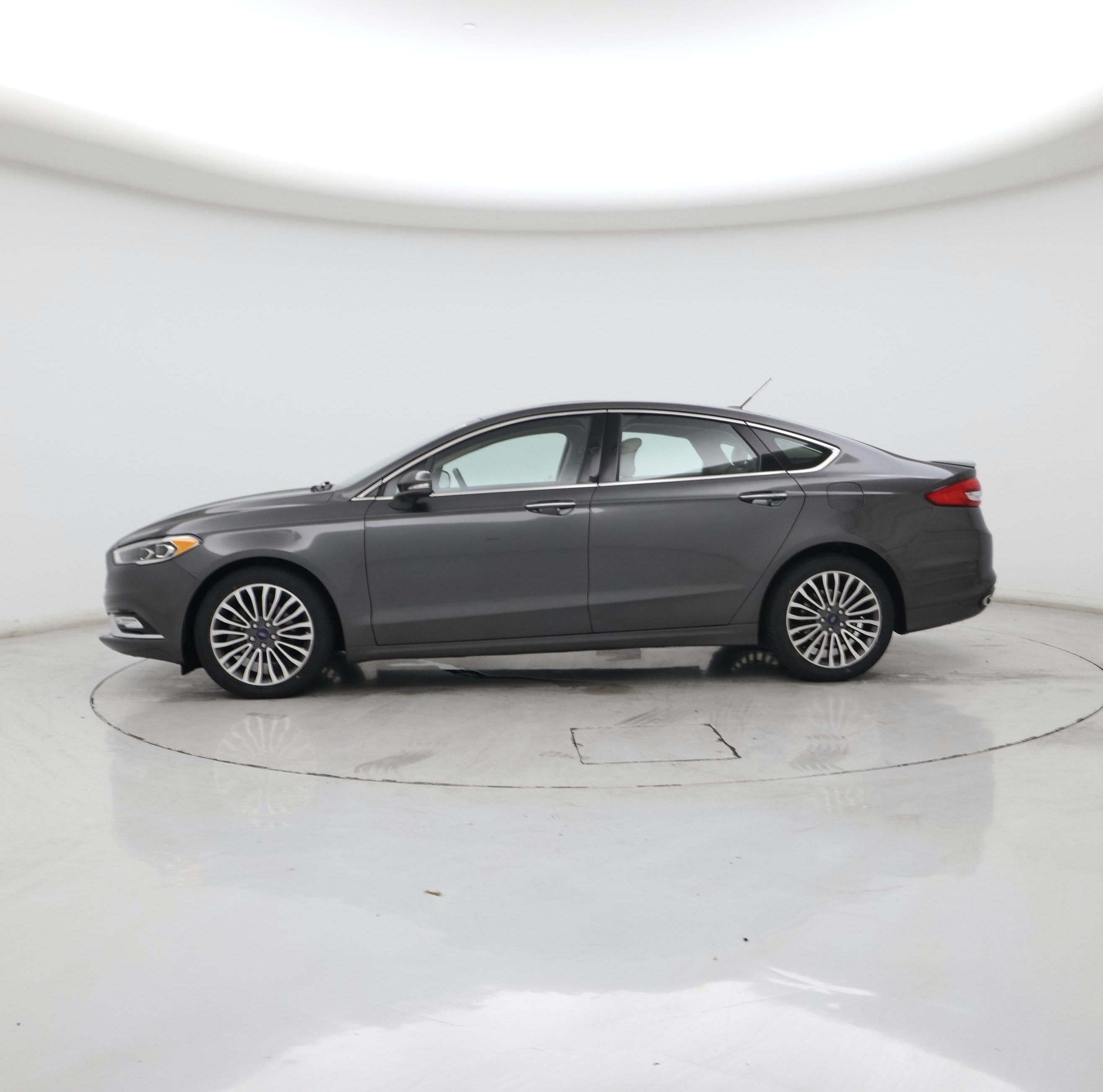 Thumbnail: 2018 Ford Fusion - 3