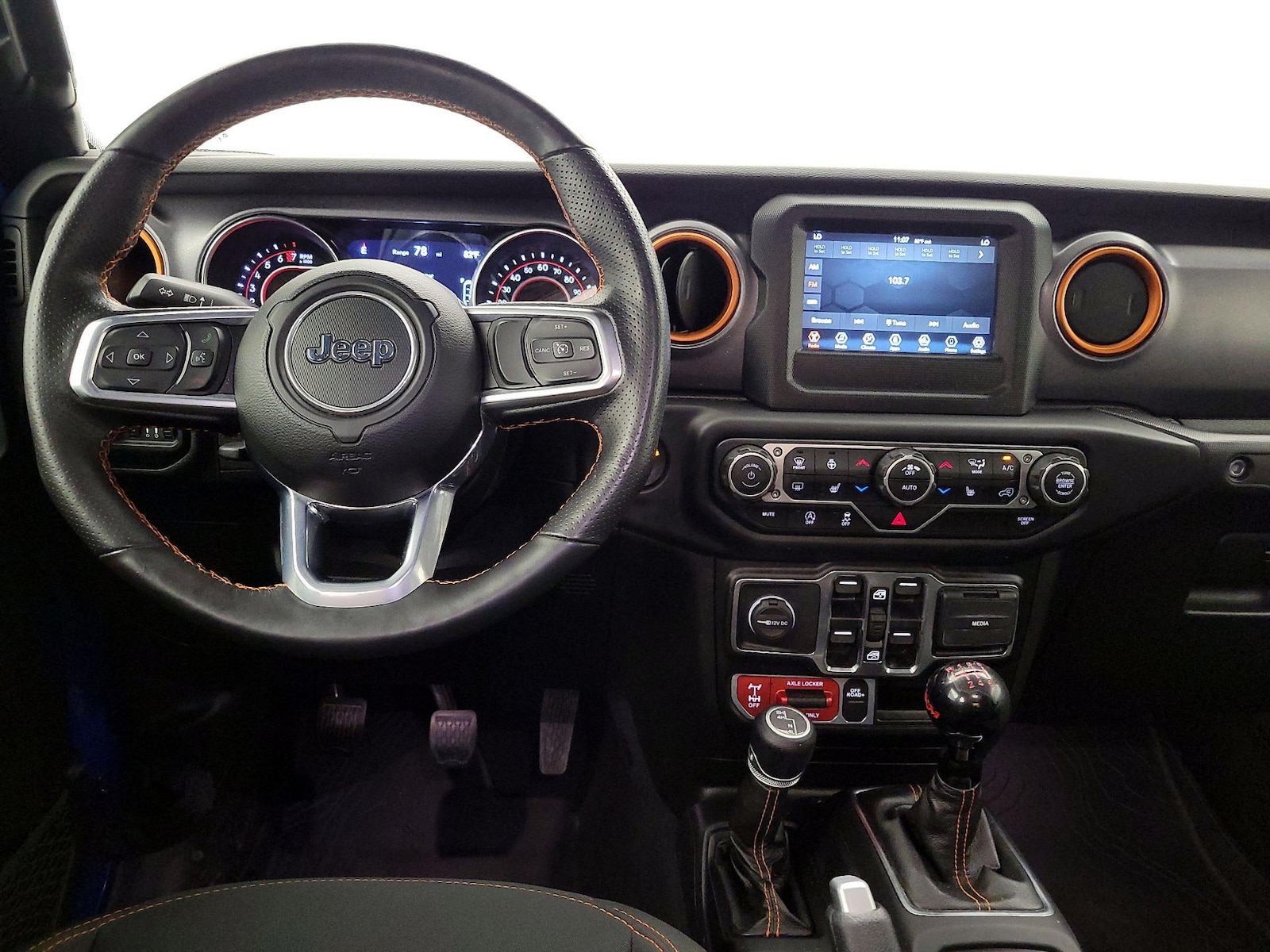 Apple CarPlay® & Android Auto™