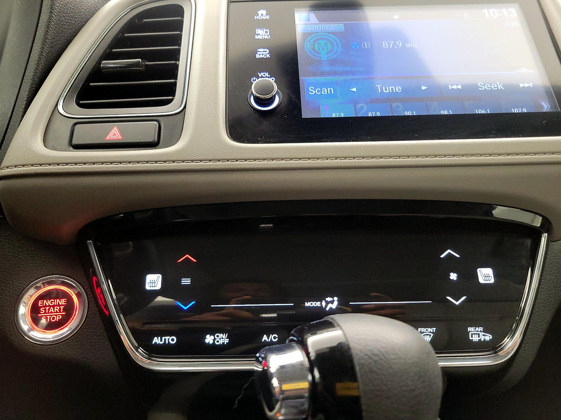 Thumbnail: 2019 Honda HR-V - 16