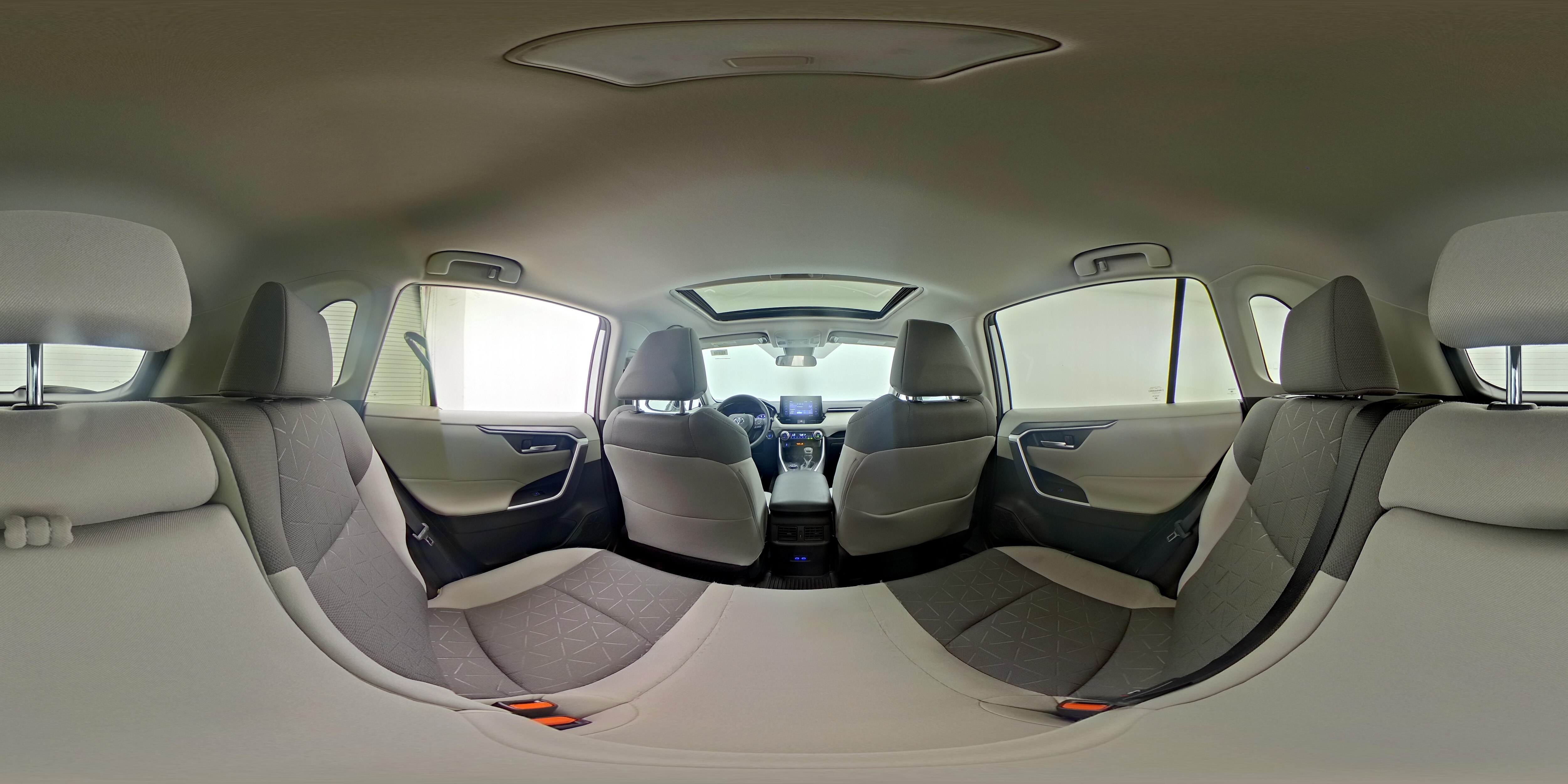 2022 Toyota RAV4 XLE - Photo 26