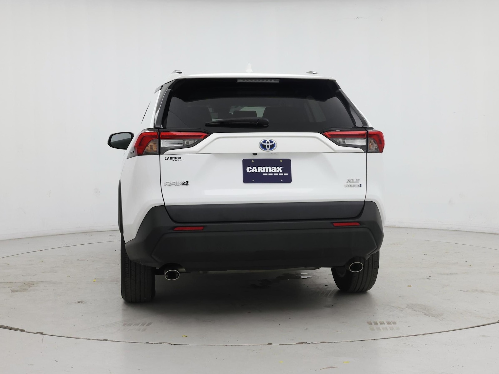 2022 Toyota RAV4 XLE - Photo 7