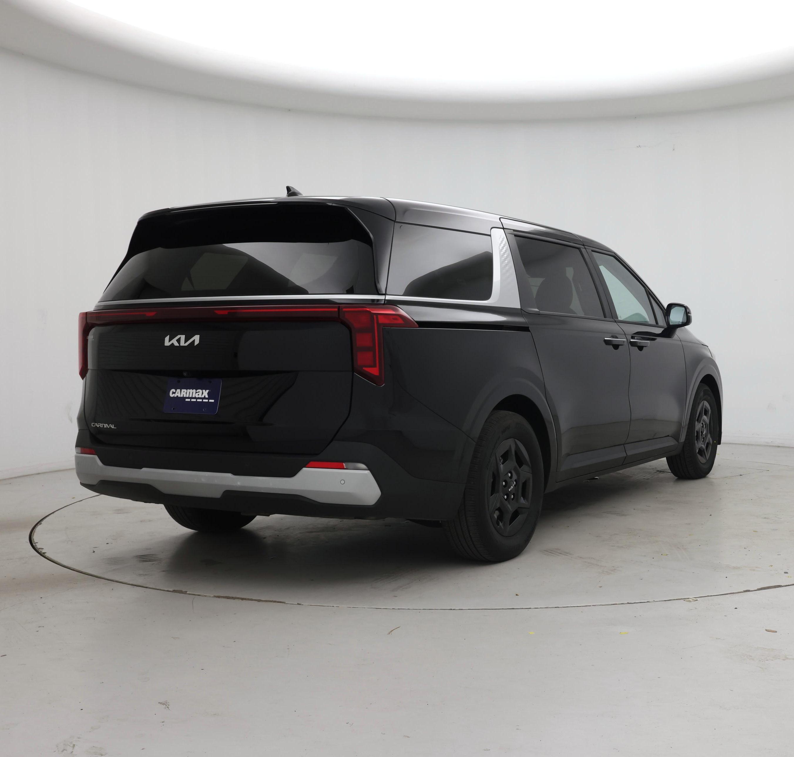 Thumbnail: 2025 Kia Carnival - 8