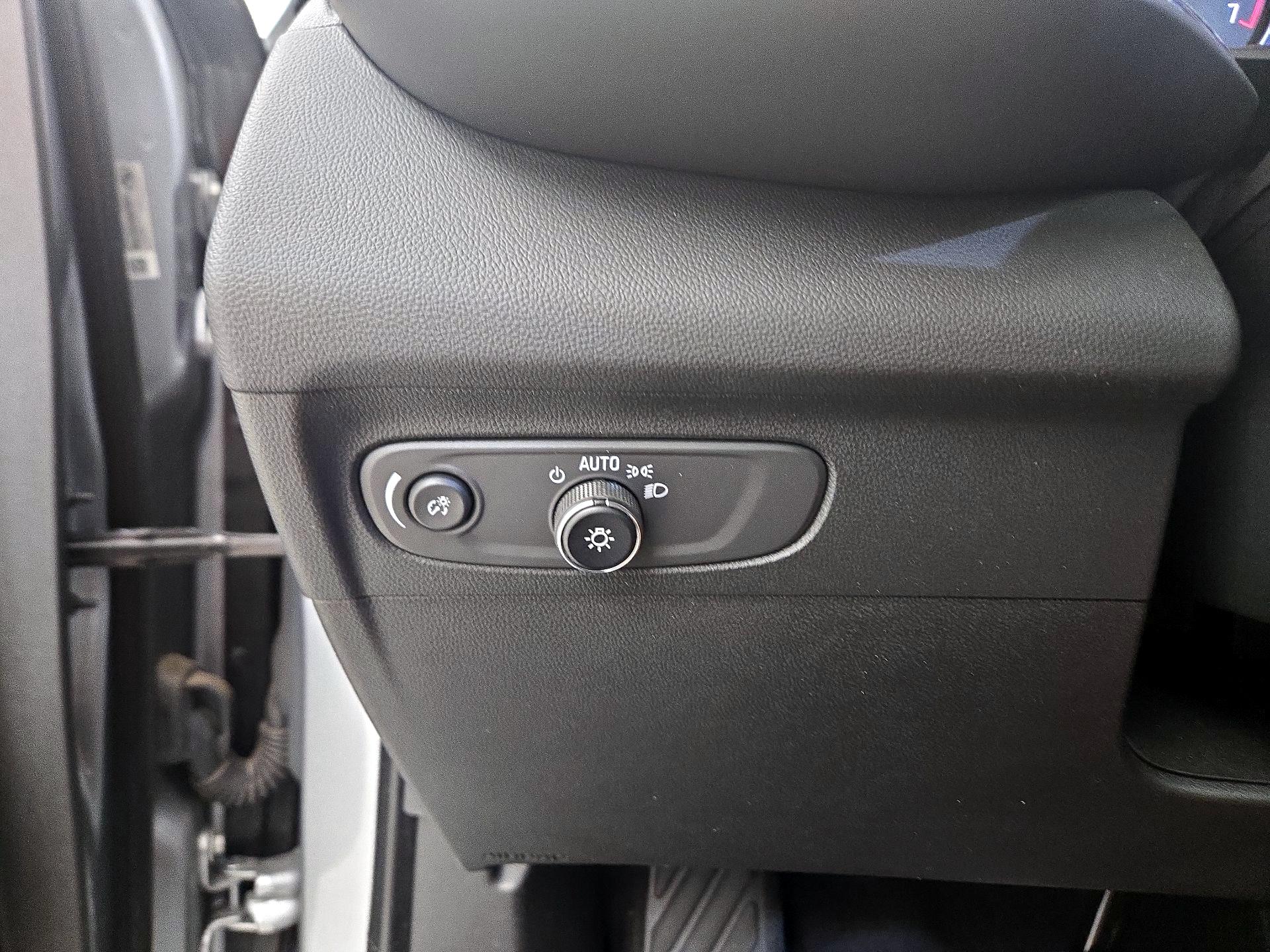 Thumbnail: 2023 Buick Envision - 13