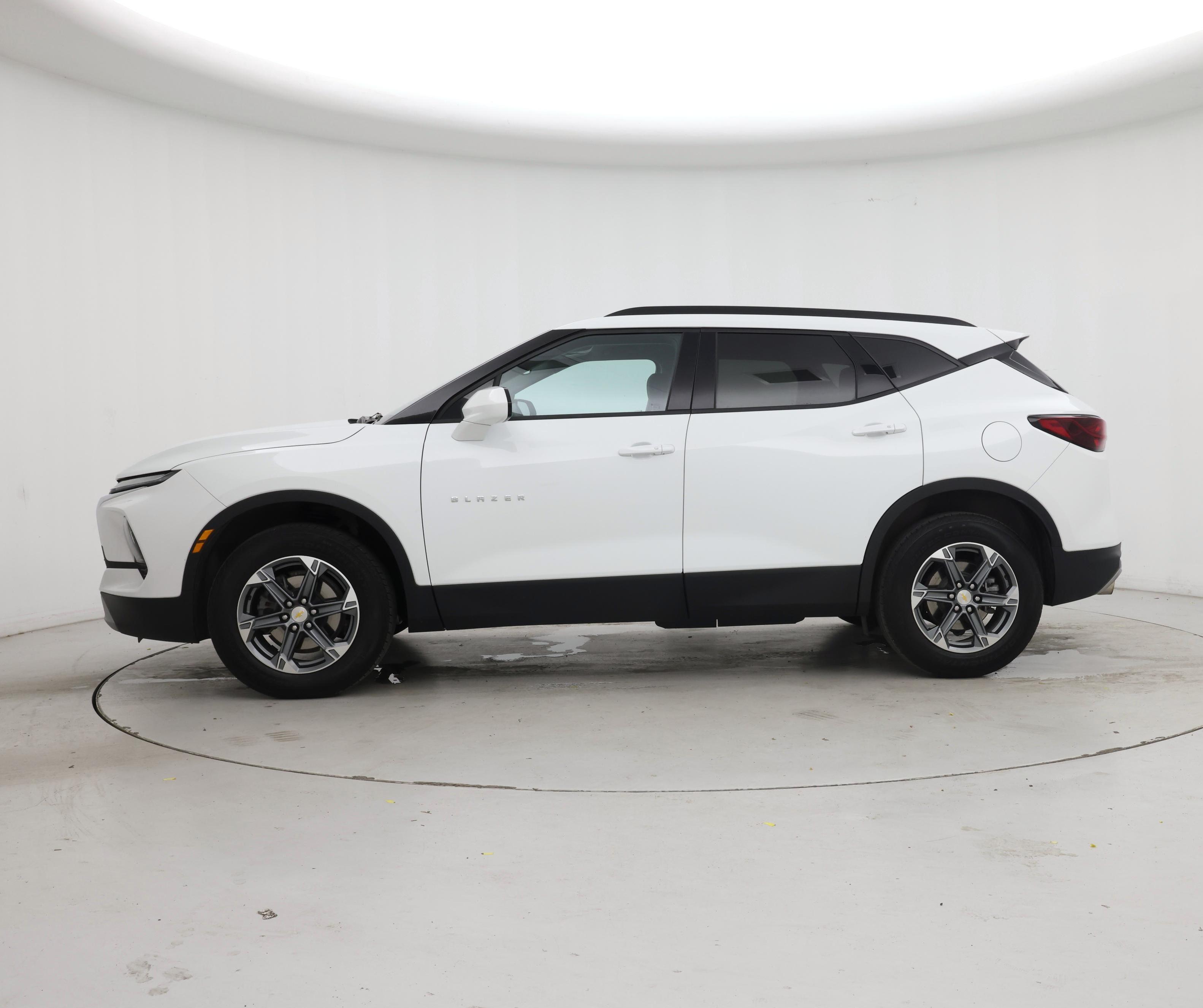 Thumbnail: 2024 Chevrolet Blazer - 3