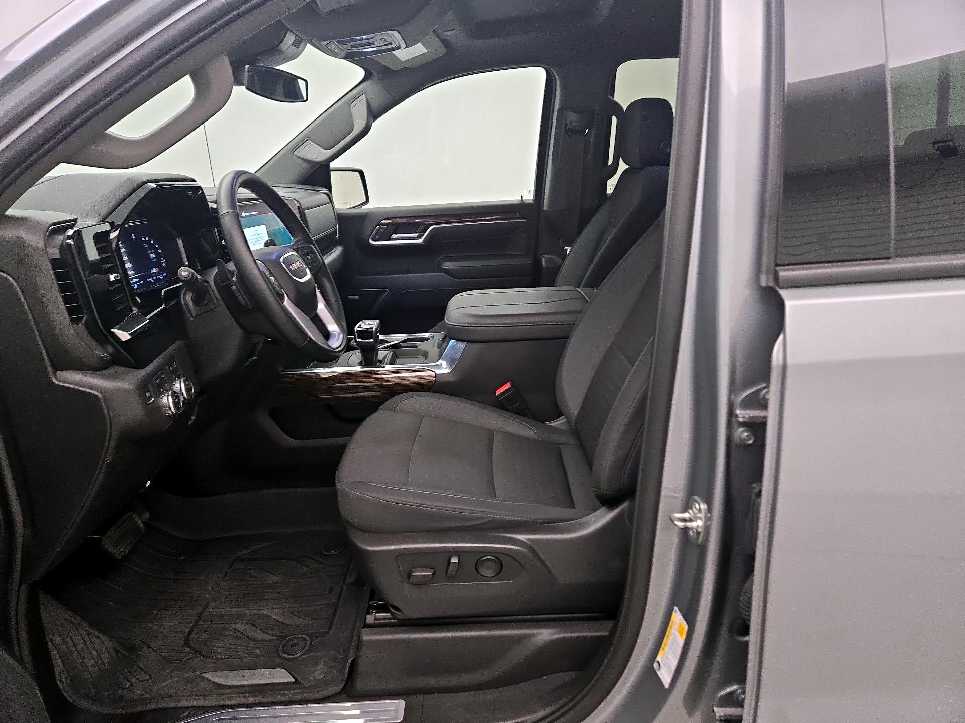 Thumbnail: 2025 GMC Sierra 1500 - 11