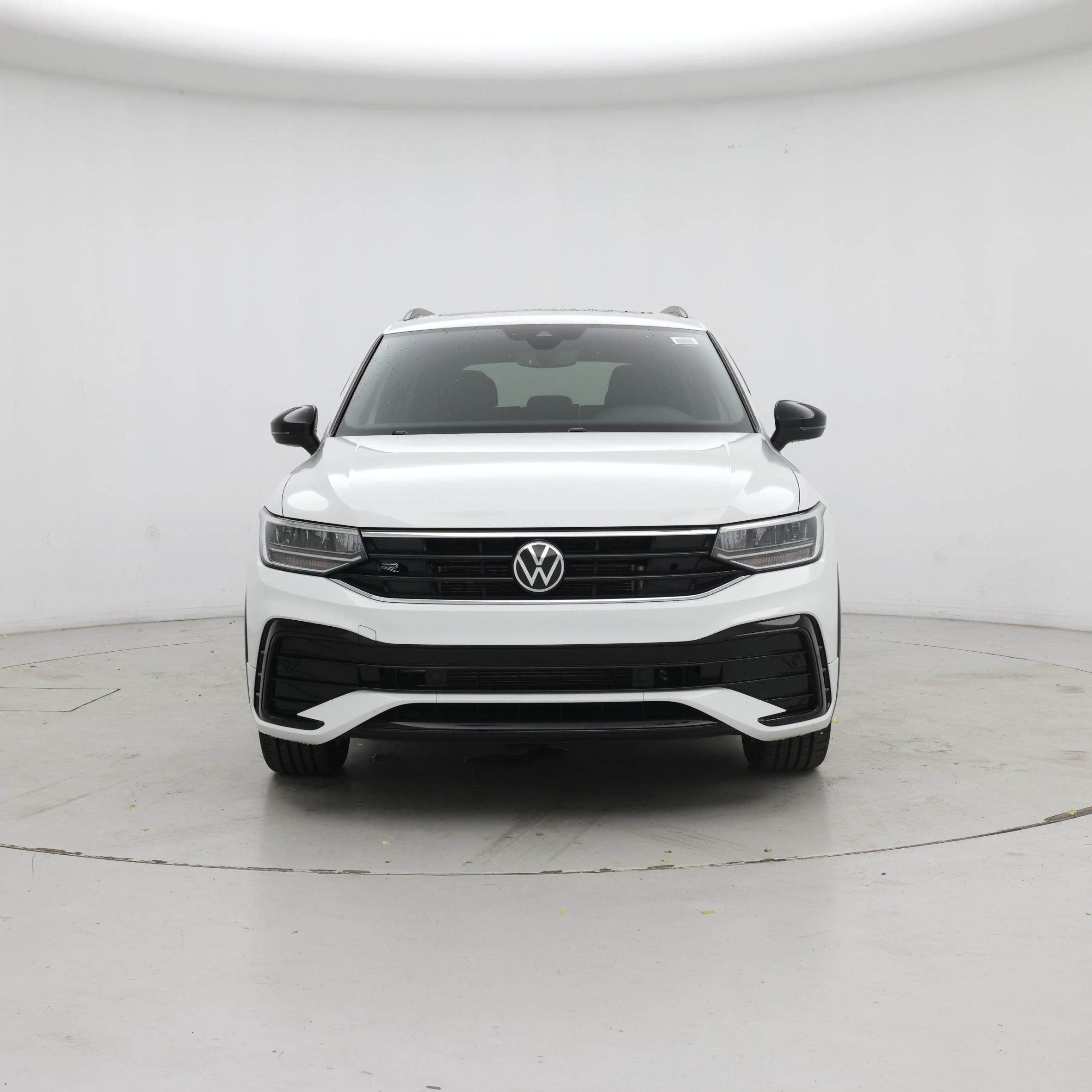 Thumbnail: 2022 Volkswagen Tiguan - 5