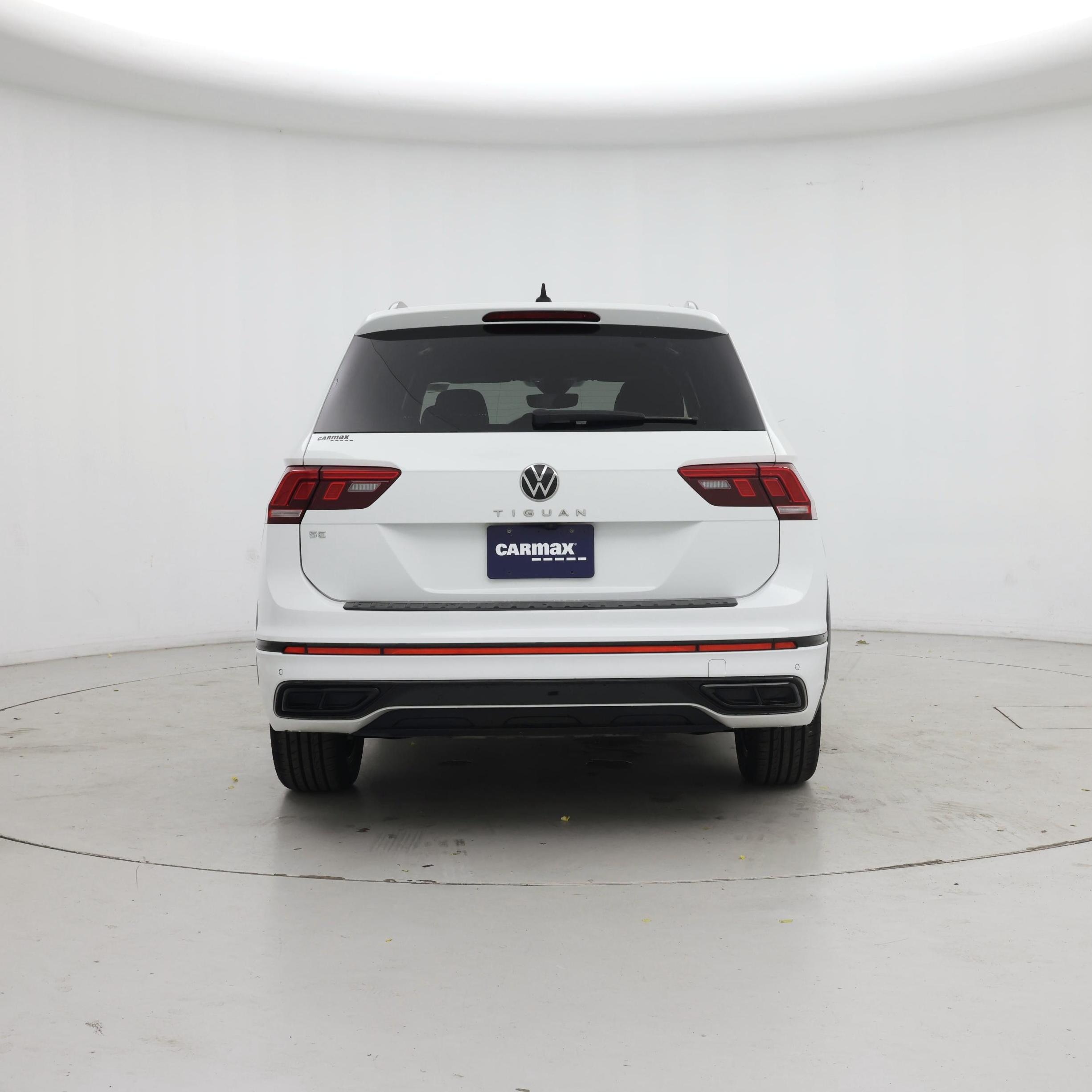 Thumbnail: 2022 Volkswagen Tiguan - 6